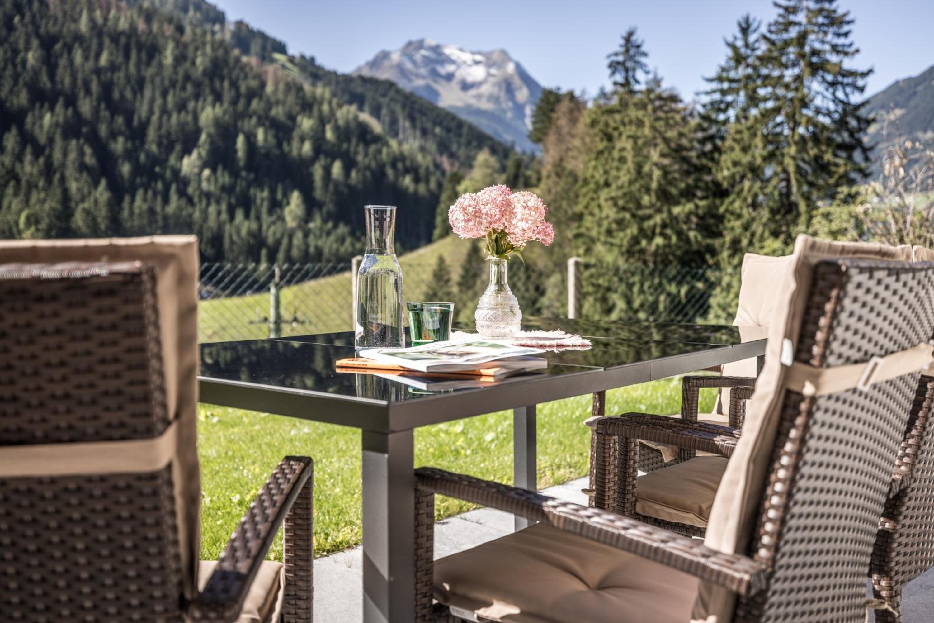 Natur Zeit - Alpine Garden Apartments
