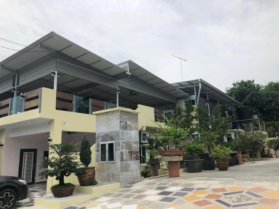 Bonsai Homestay Kluang - B17 photo 5
