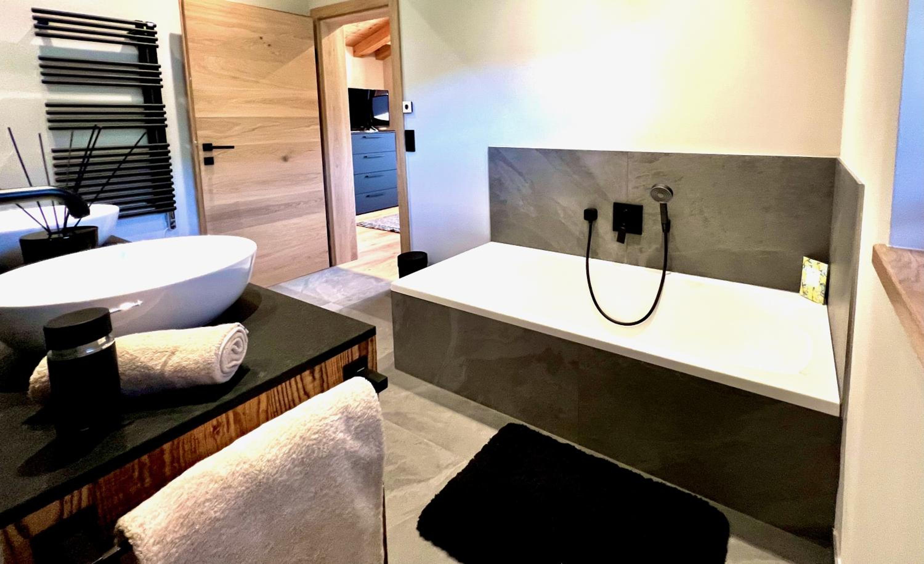 BOUTIQUE KAISERLODGE mit privater SAUNA & WHIRLPOOL by Belle Stay
