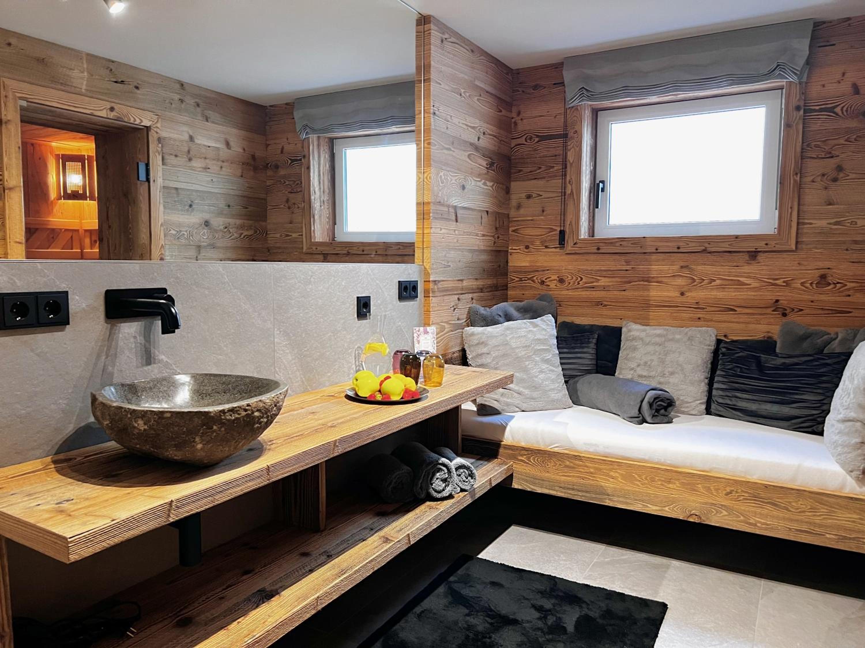 BOUTIQUE KAISERLODGE mit privater SAUNA & WHIRLPOOL by Belle Stay
