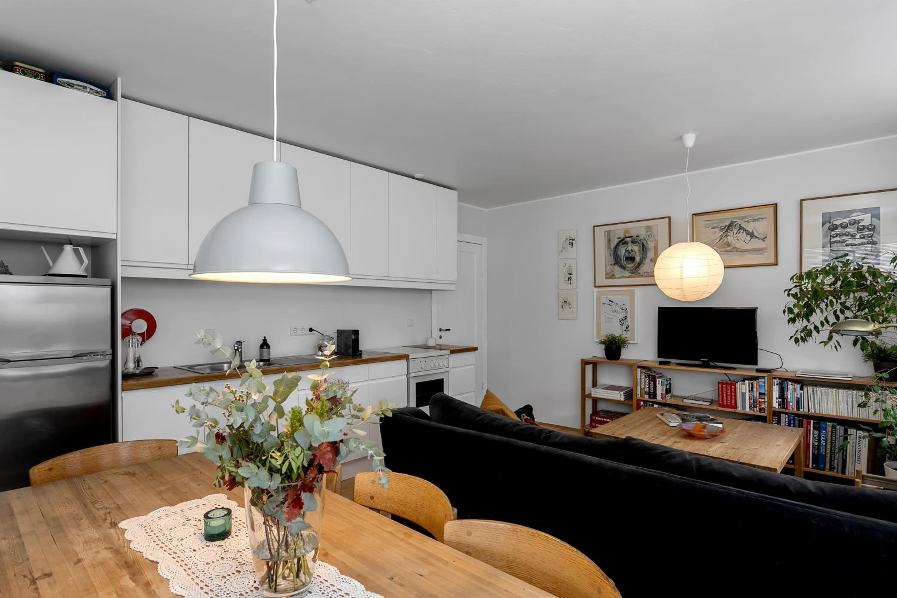 Modern & Cozy Apartment - Downtown Reykjavik