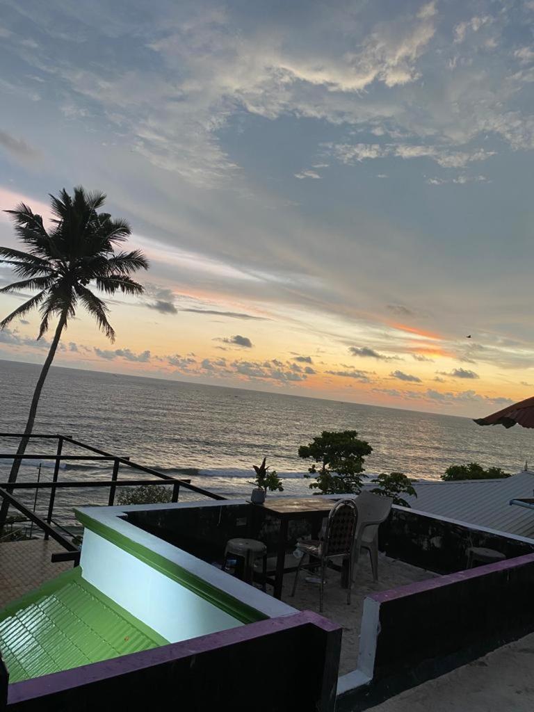 Pupa Homestay &Surf school