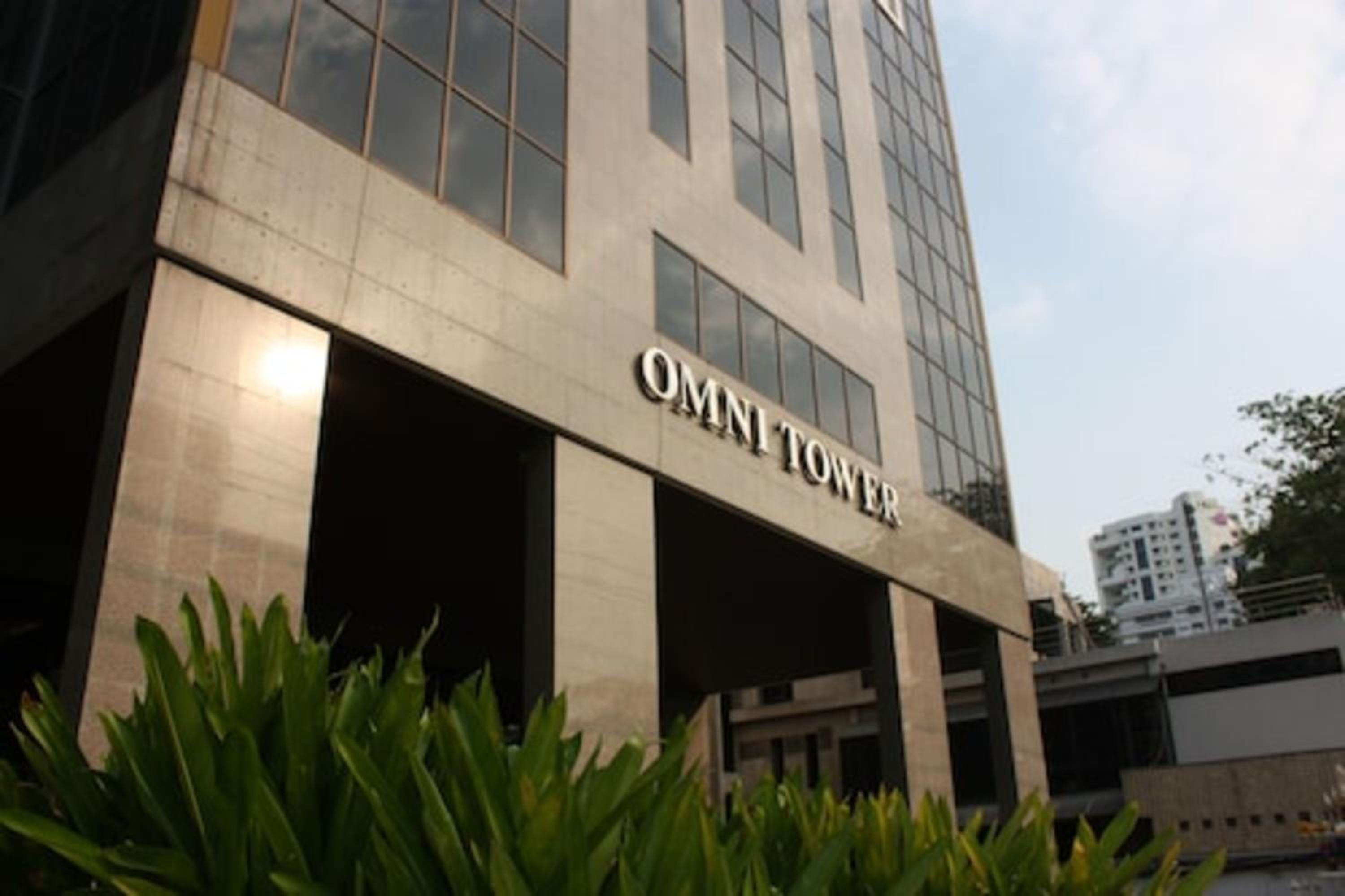 Affordable Serviced Apartments in Nana Omni Tower - Prime Sukhumvit location