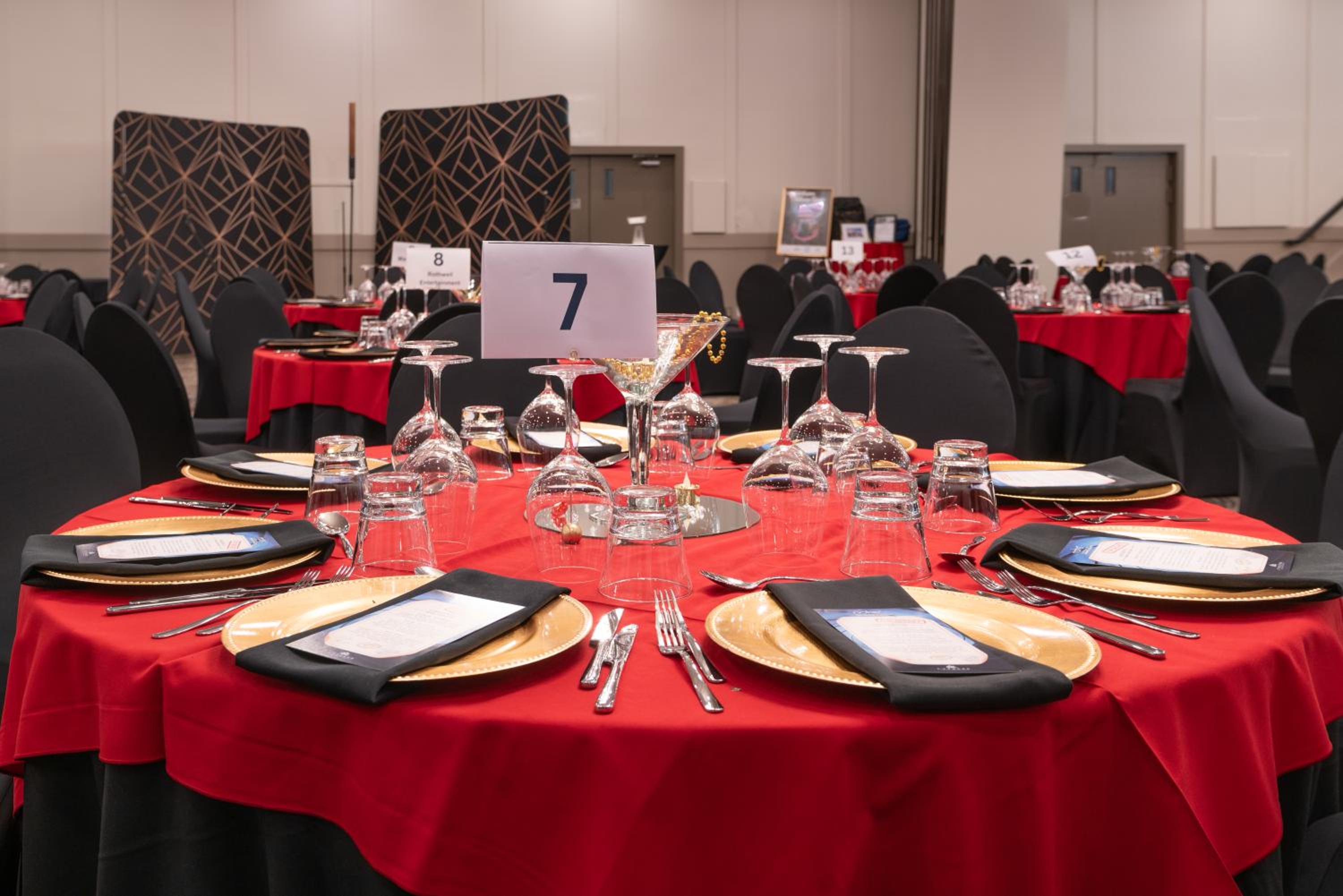 Vernon Vacations - Prestige Vernon Lodge - Property Image 20