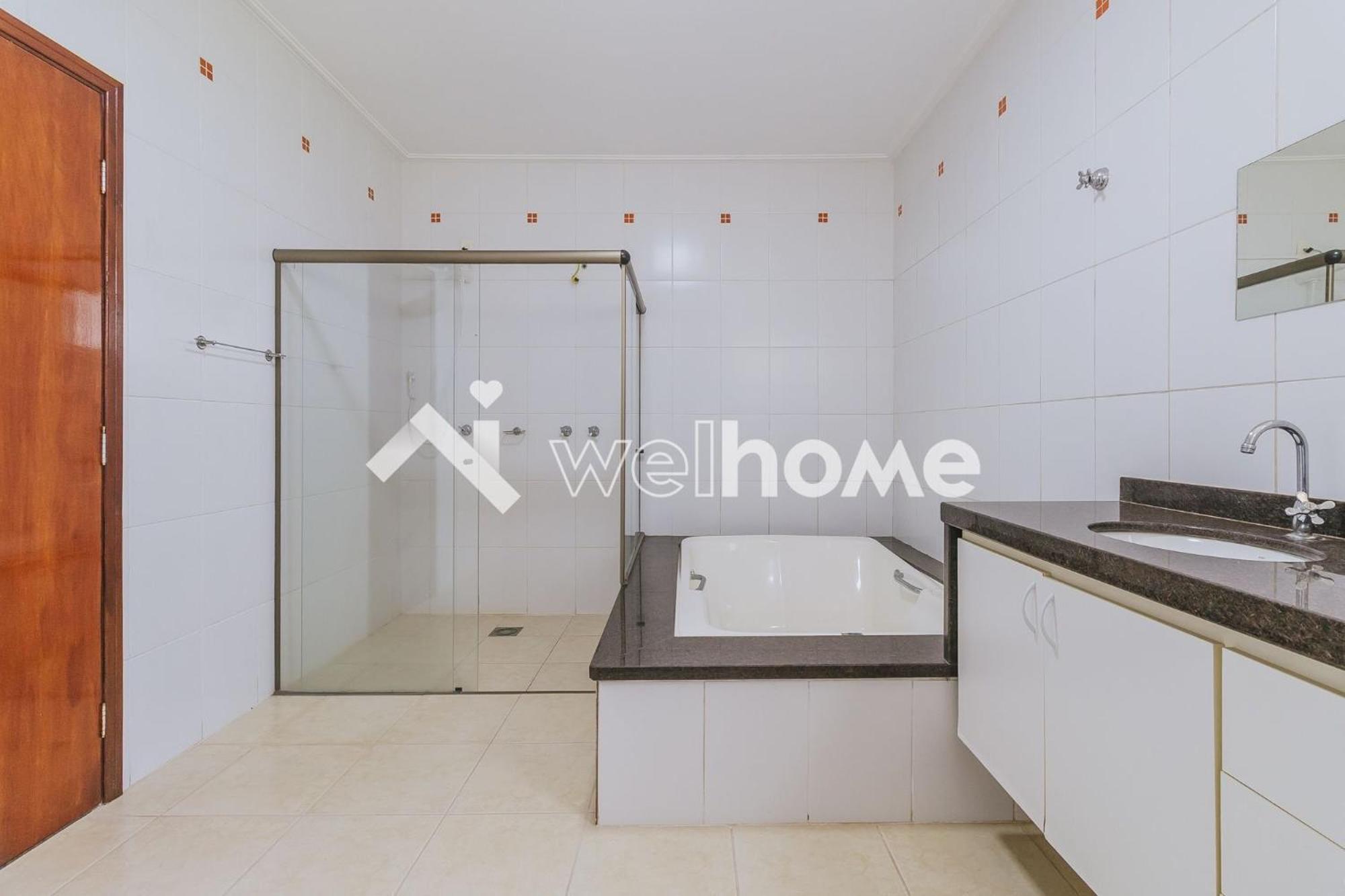 Casa em Dois Córregos com Piscina e Lazer Completo