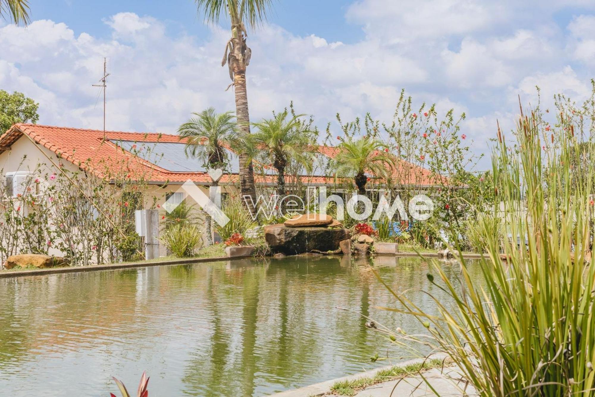Casa em Dois Córregos com Piscina e Lazer Completo