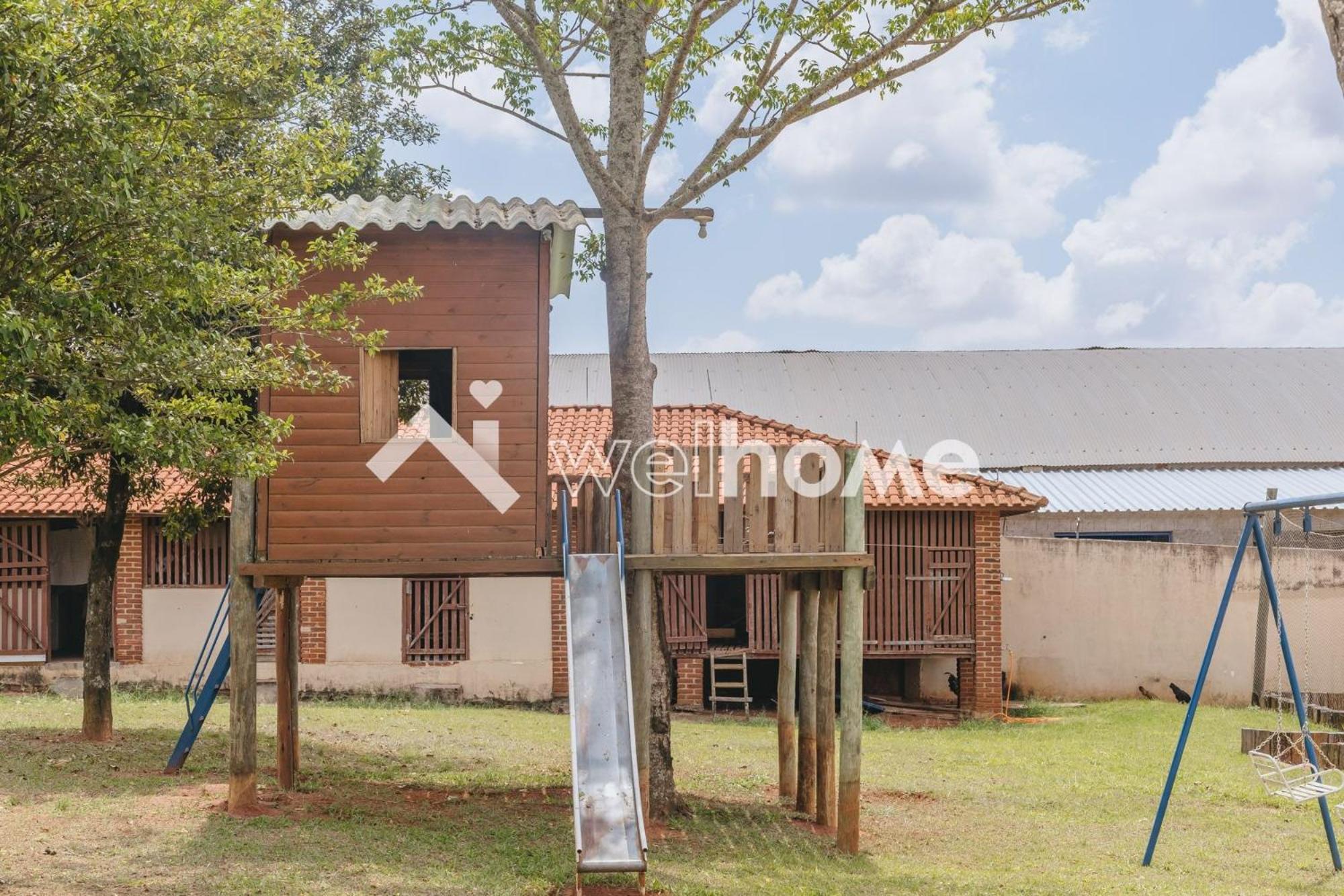 Casa em Dois Córregos com Piscina e Lazer Completo