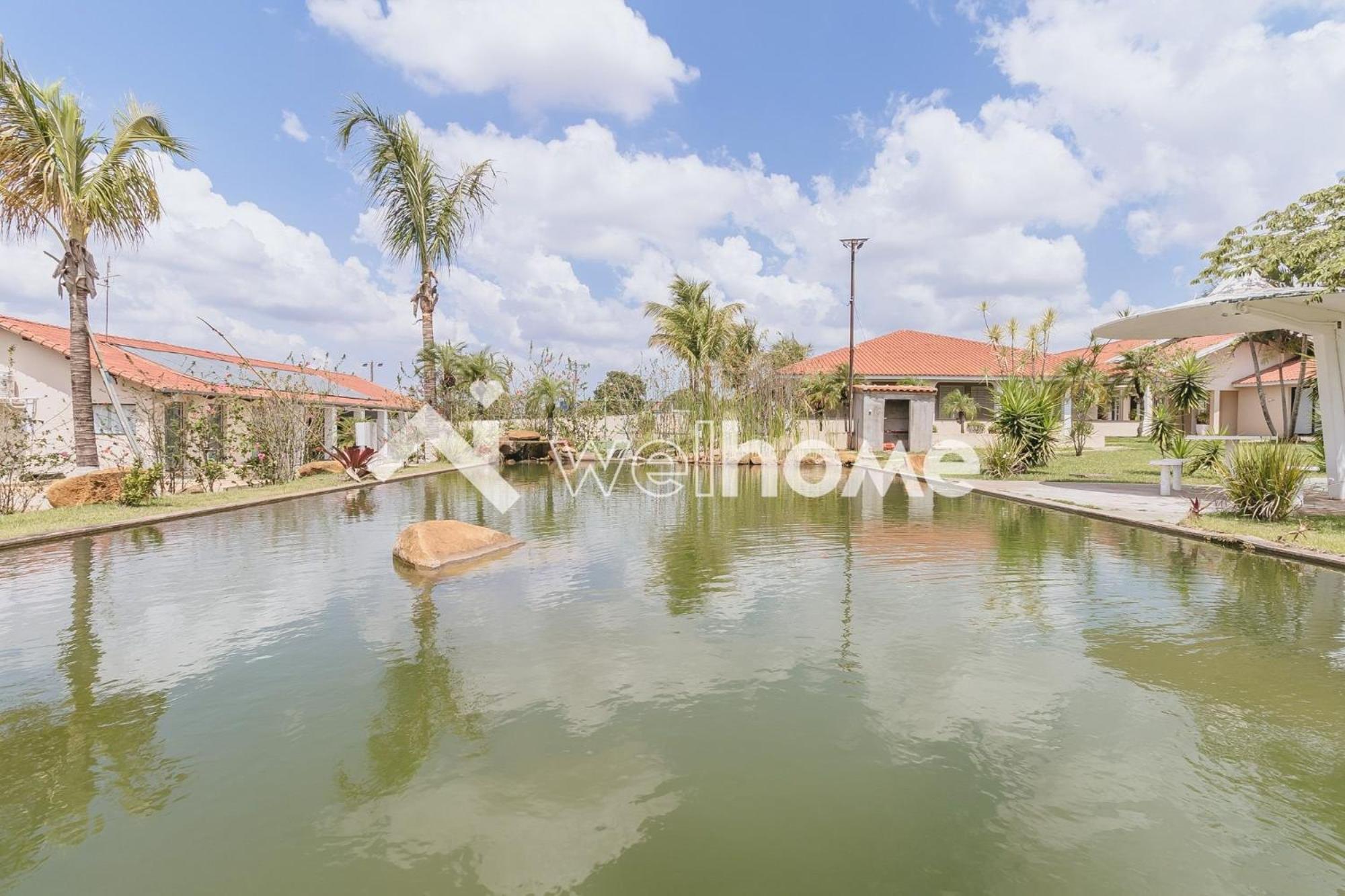 Casa em Dois Córregos com Piscina e Lazer Completo