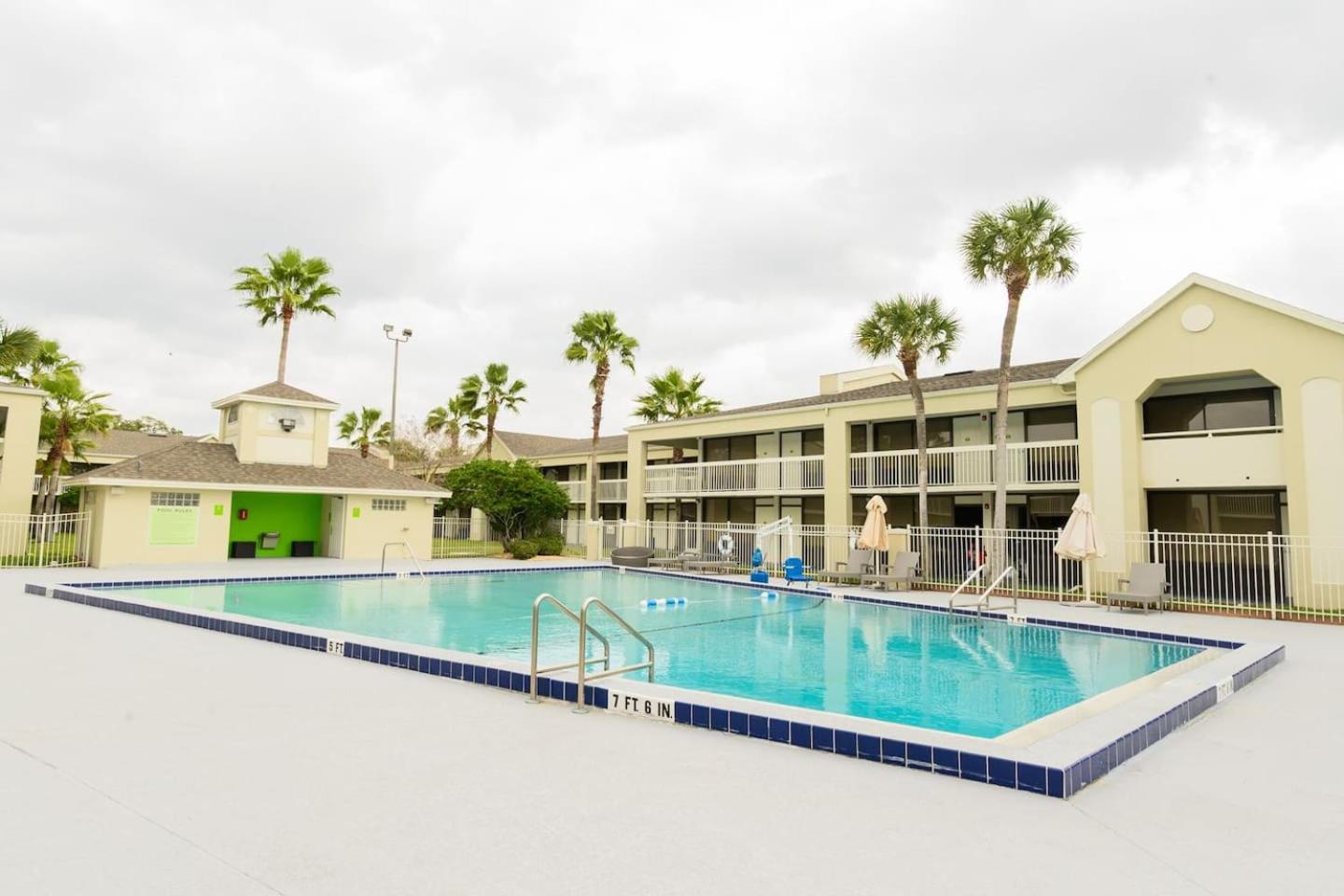 A & S Vacation Rooms view 5