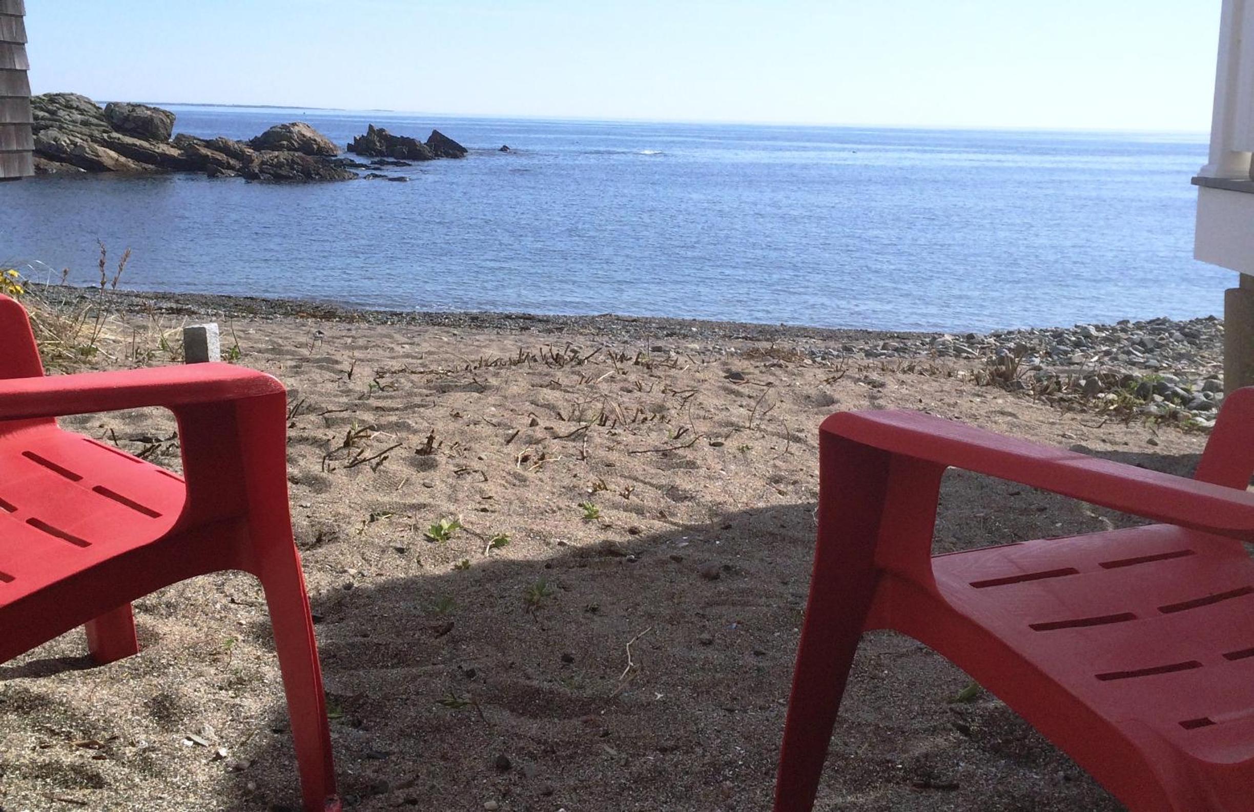 Perkins Cove Oceanfront Cottage
