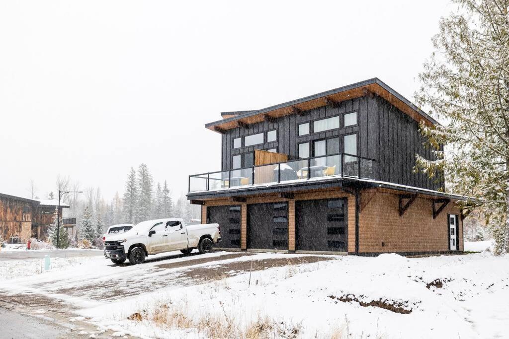 Fernie Vacations - 22 Sunniva by FantasticStay - Property Image 11
