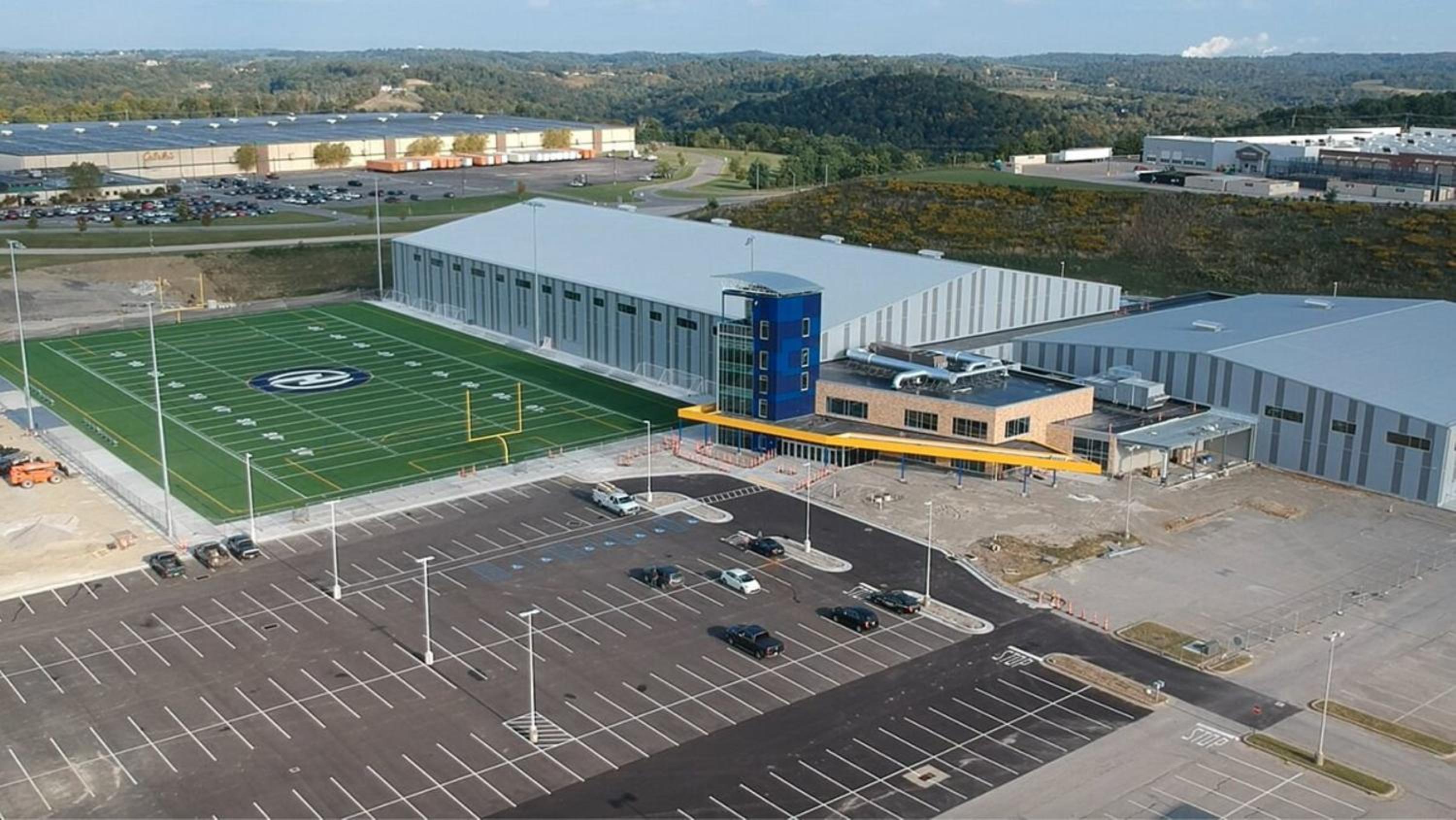 Suburban Studios Triadelphia - Wheeling at The Highlands