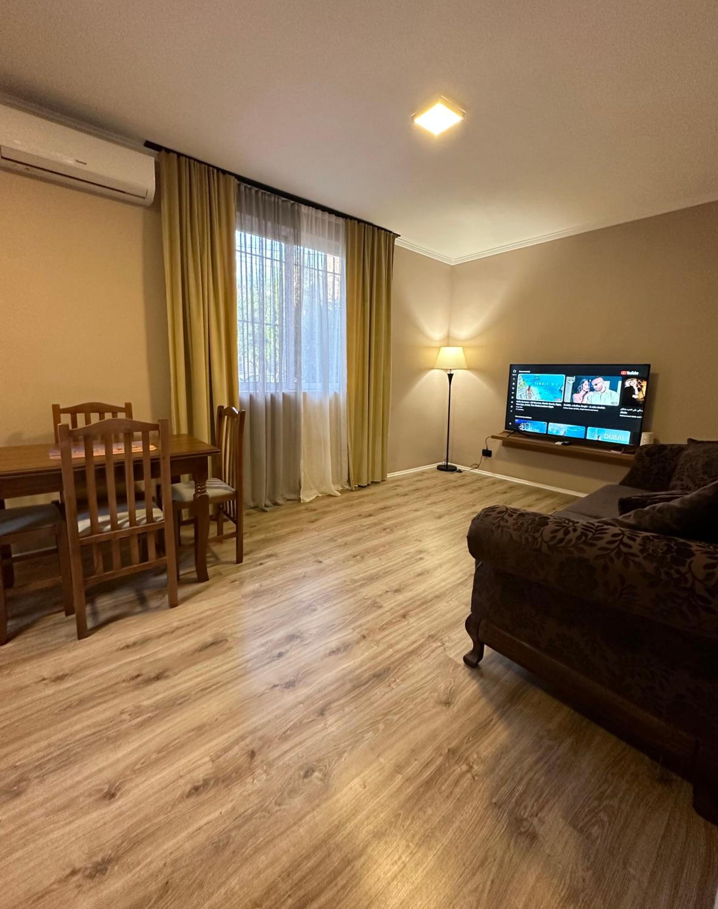 Bejart Apartment 5