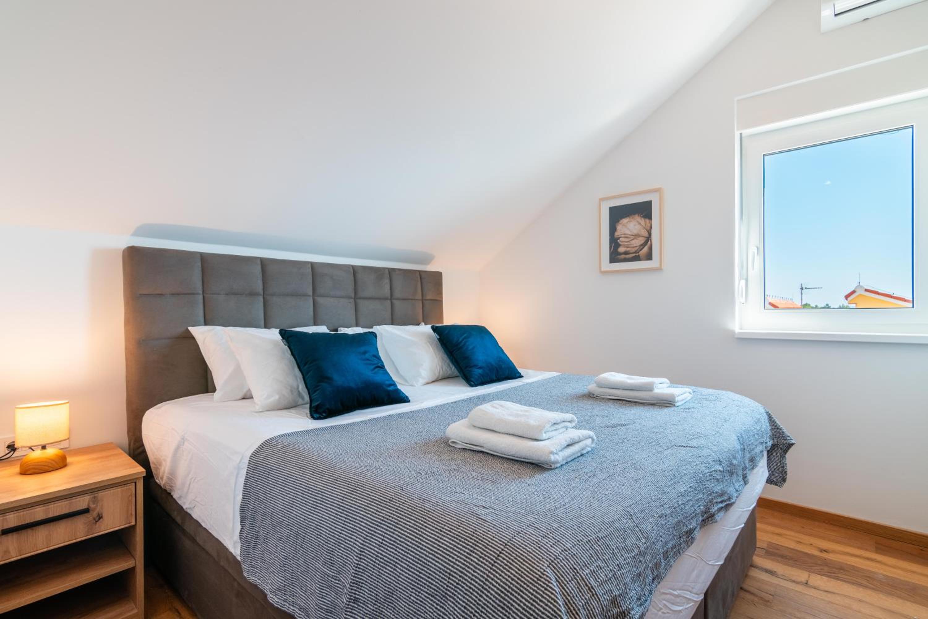 Luxury Mandre