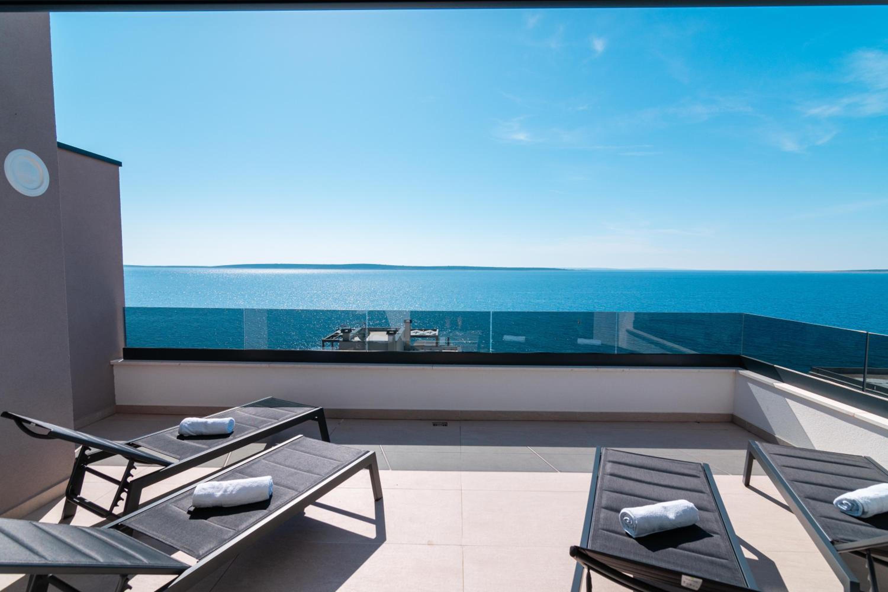 Luxury Mandre