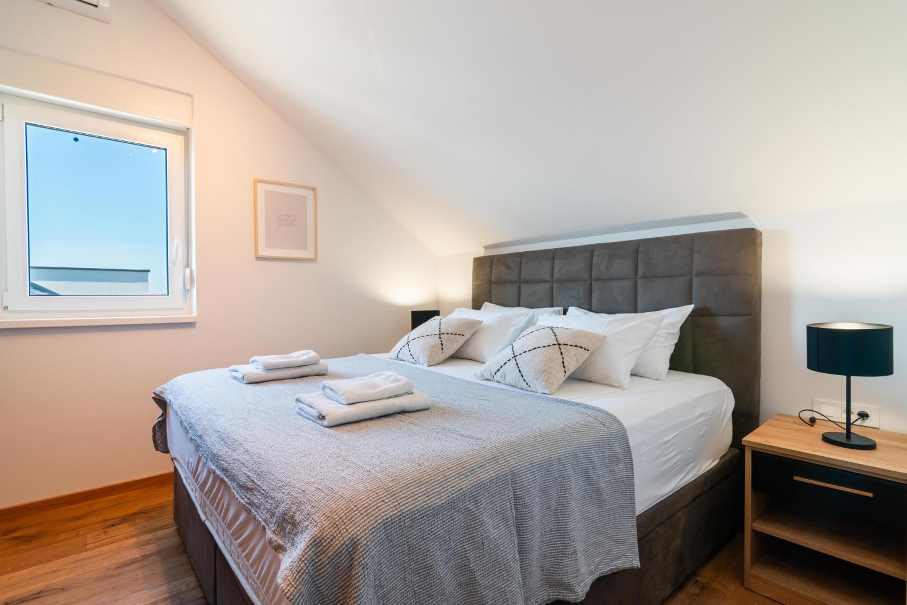 Luxury Mandre