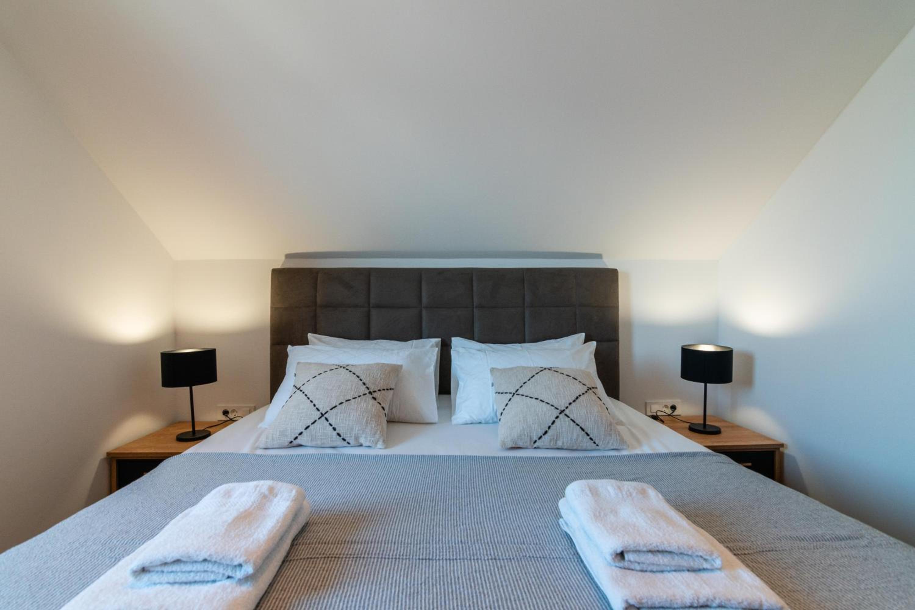 Luxury Mandre