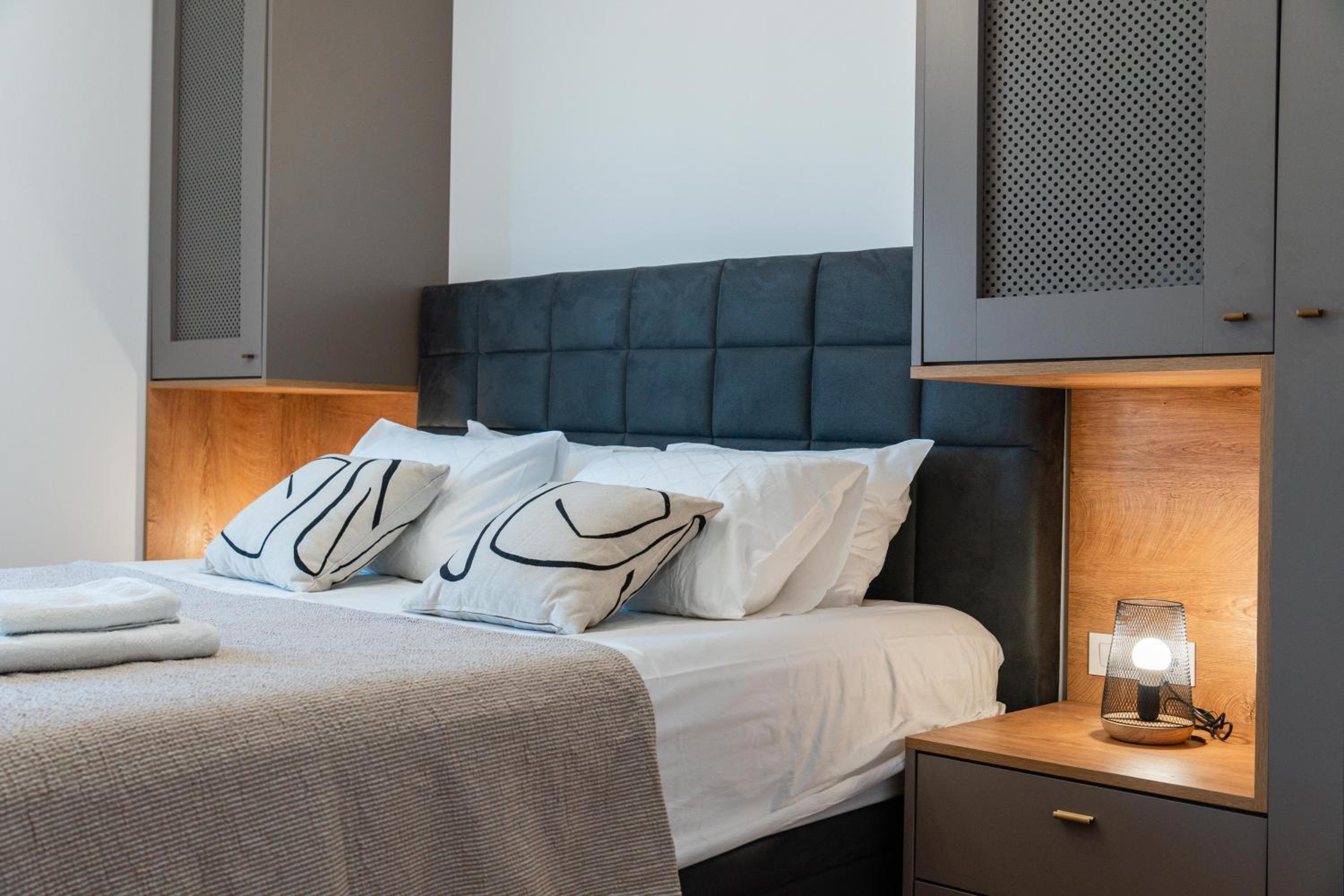 Luxury Mandre