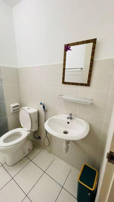 KLIA Homestay Apartment - 1 Private Room photo 2