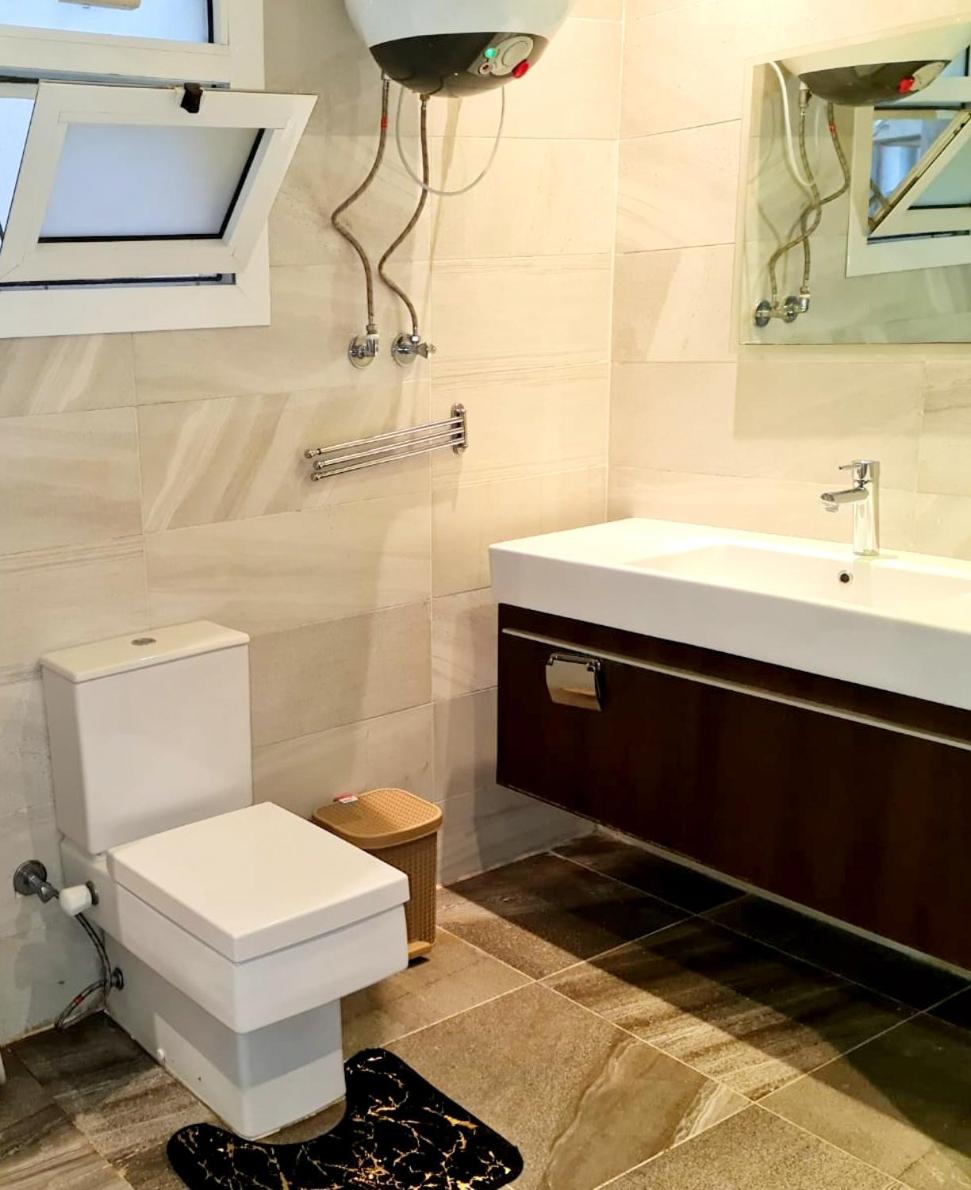 Two Bedroom Luxury Apartment in New Cairo
