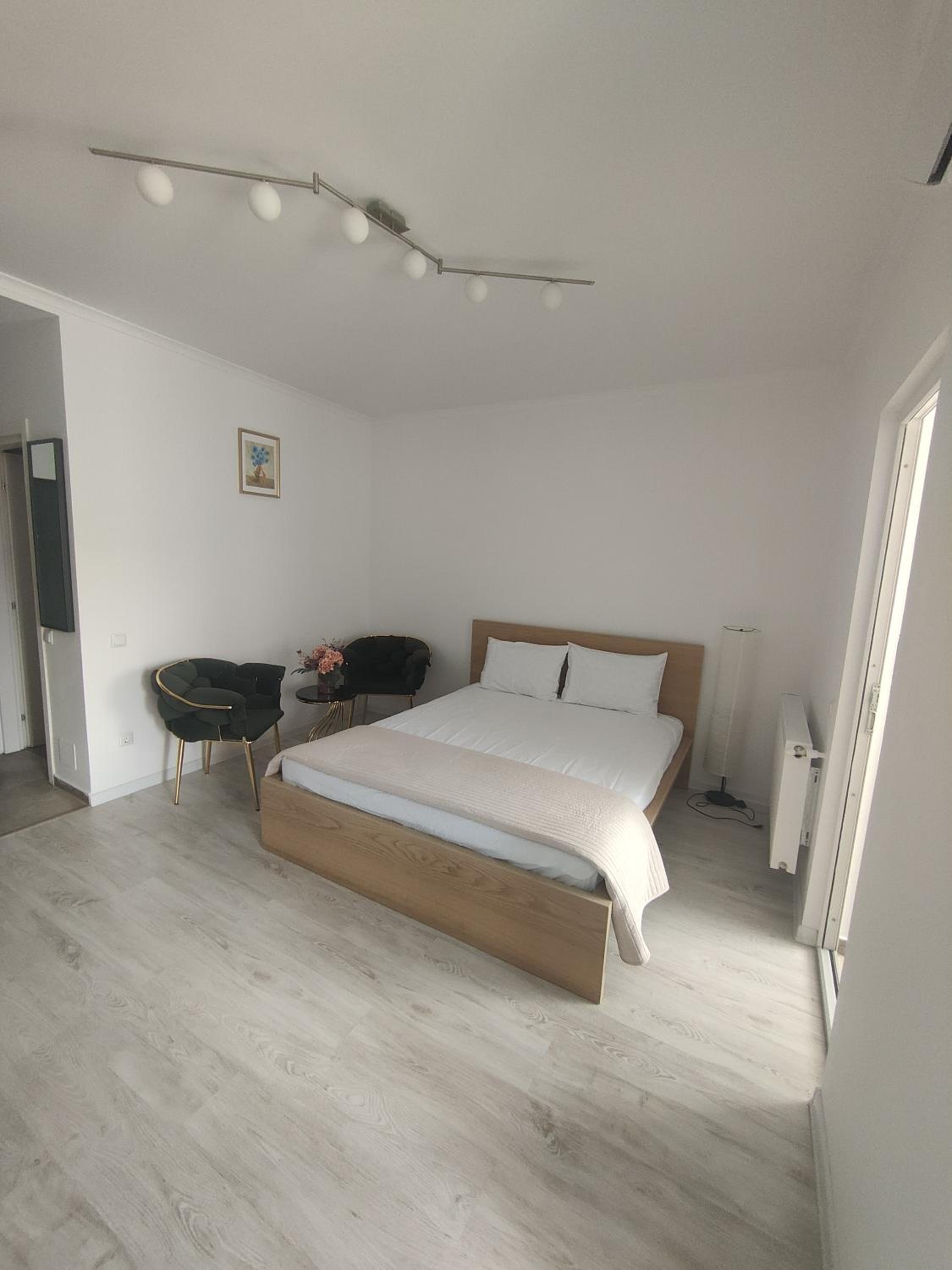 Robik Studio Militari Residence
