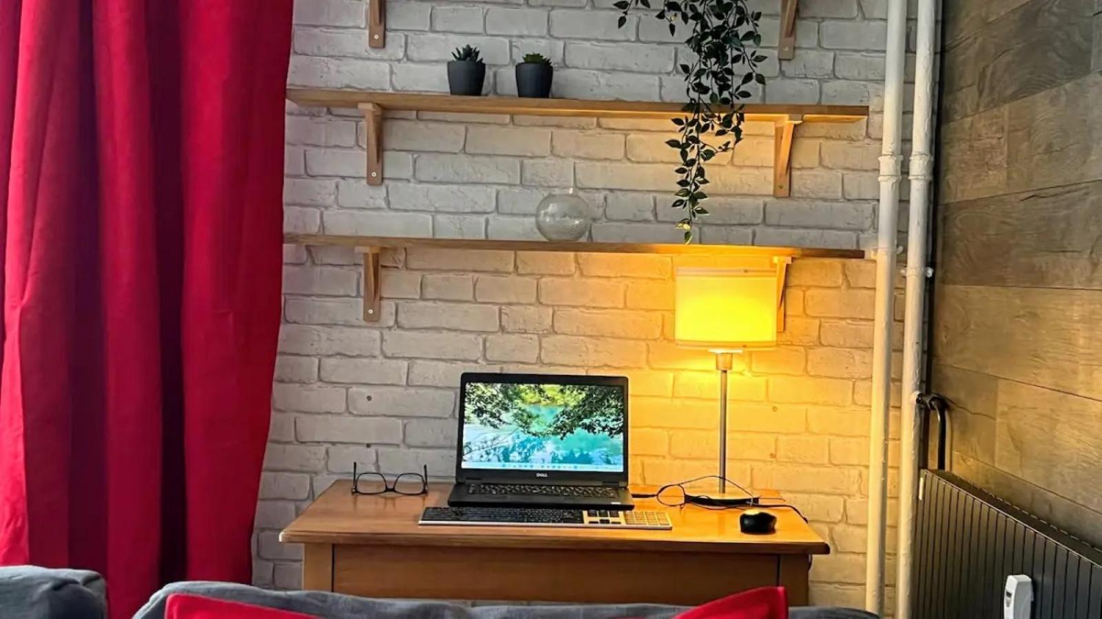 Appartement chic proche de Paris, parking inclus