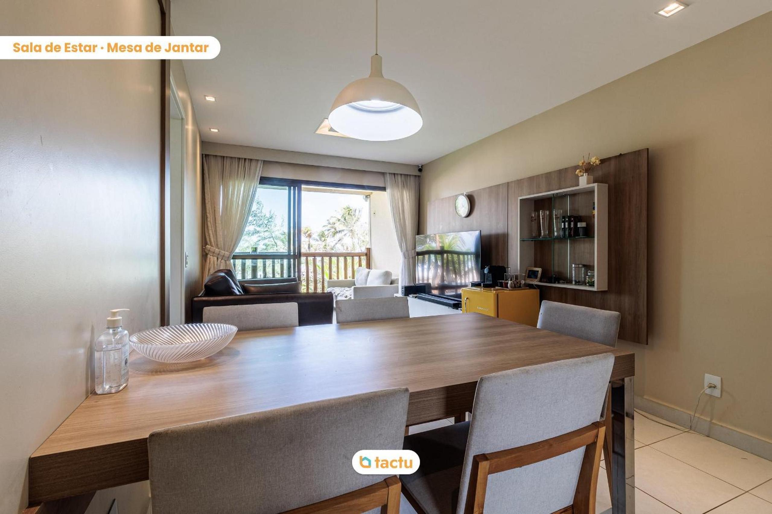 Sea view bungalow at VG Sun Cumbuco by Tactu