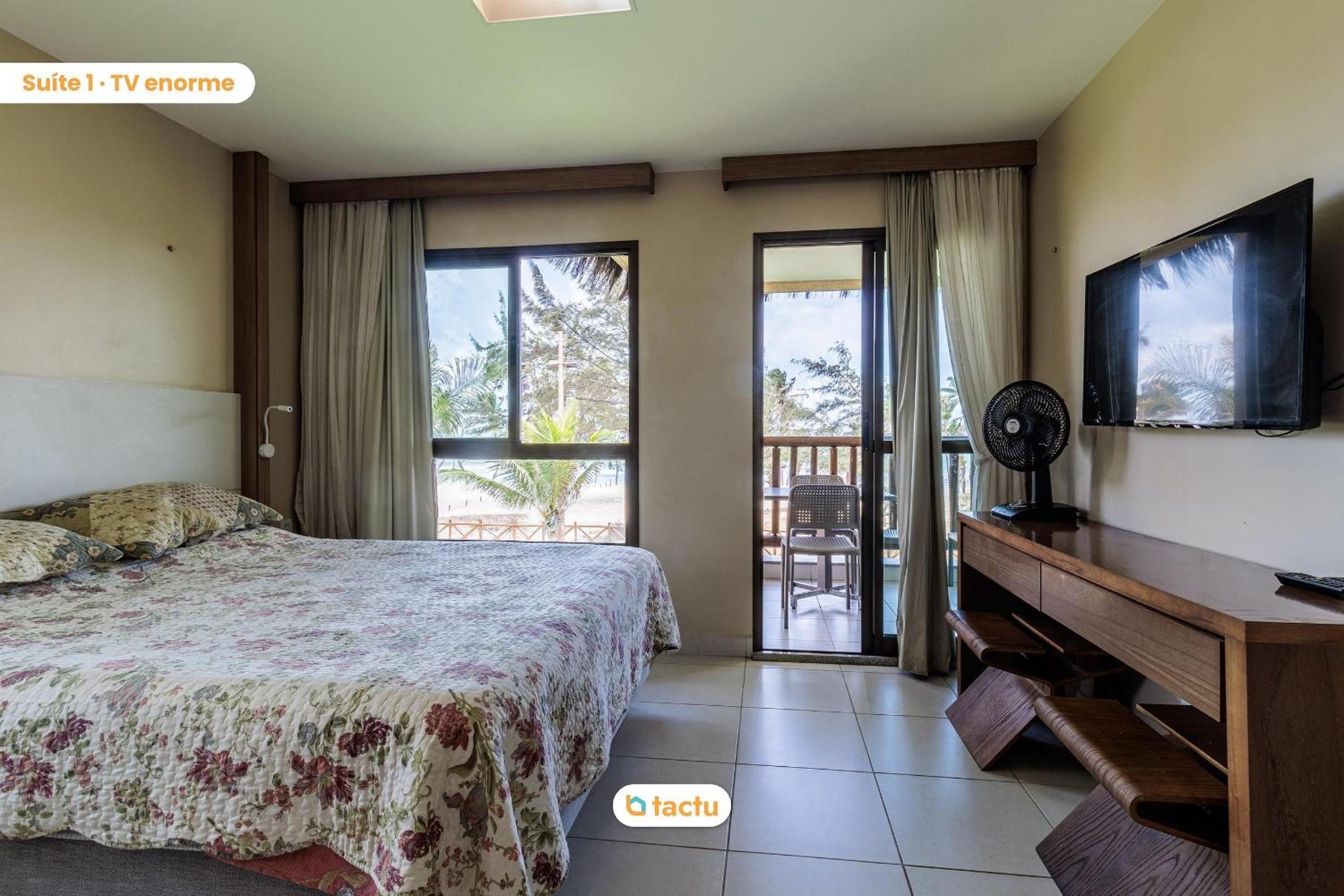 Sea view bungalow at VG Sun Cumbuco by Tactu
