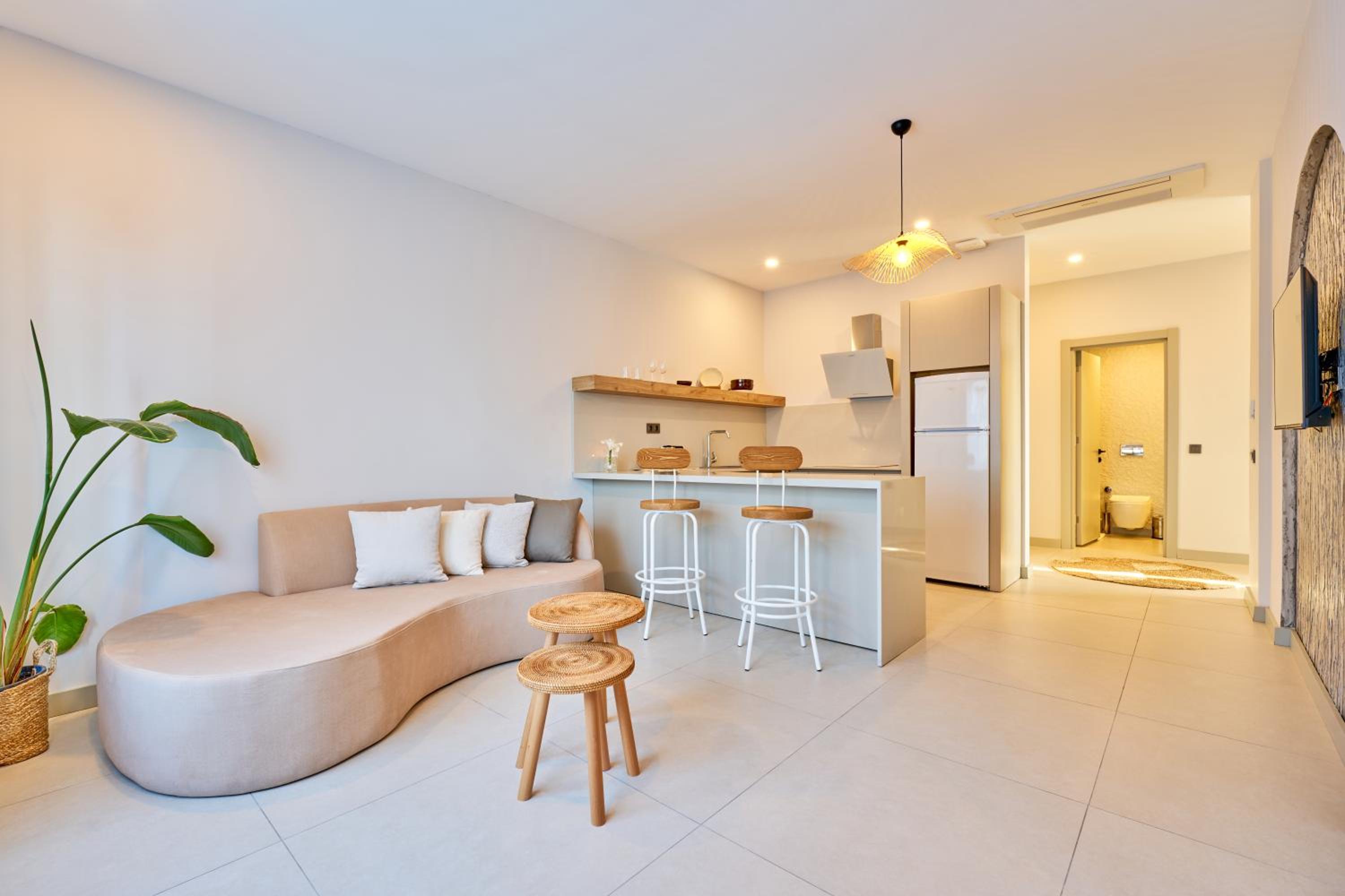 Lilium Boutique Hotel - Image 21