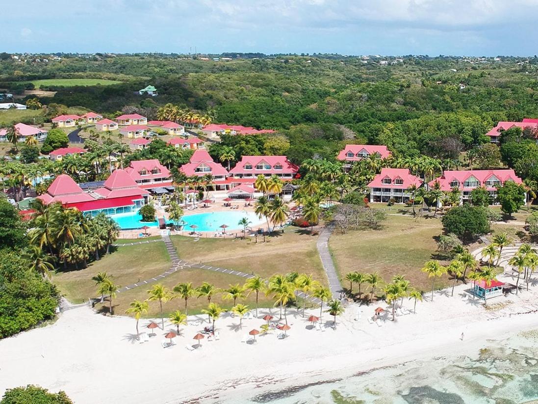 Studio avec vue mer exceptionnelle, plage et piscine, Village Vacances Sainte-Anne view 2