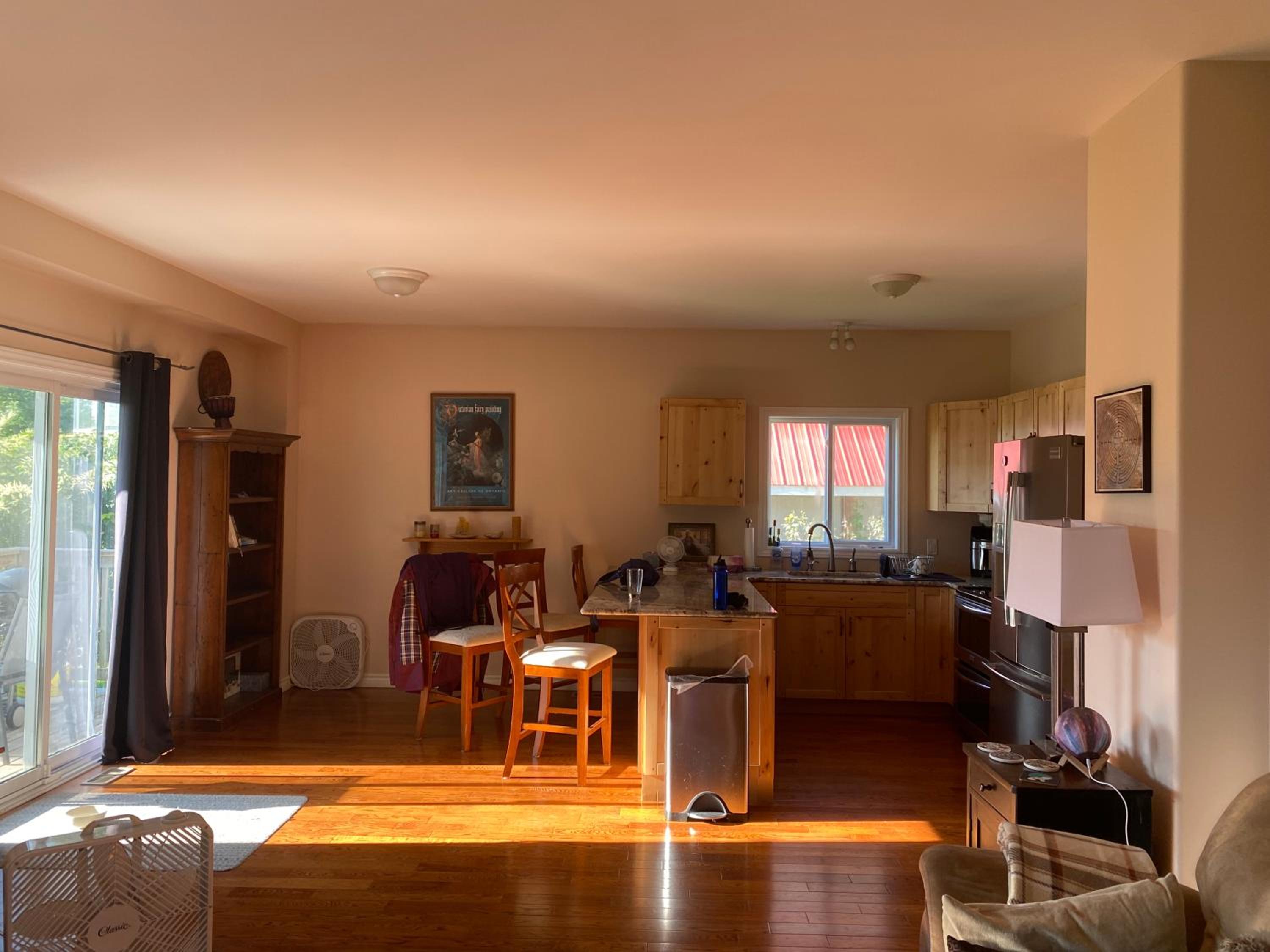 Lakefield Cottage on Otonabee River
