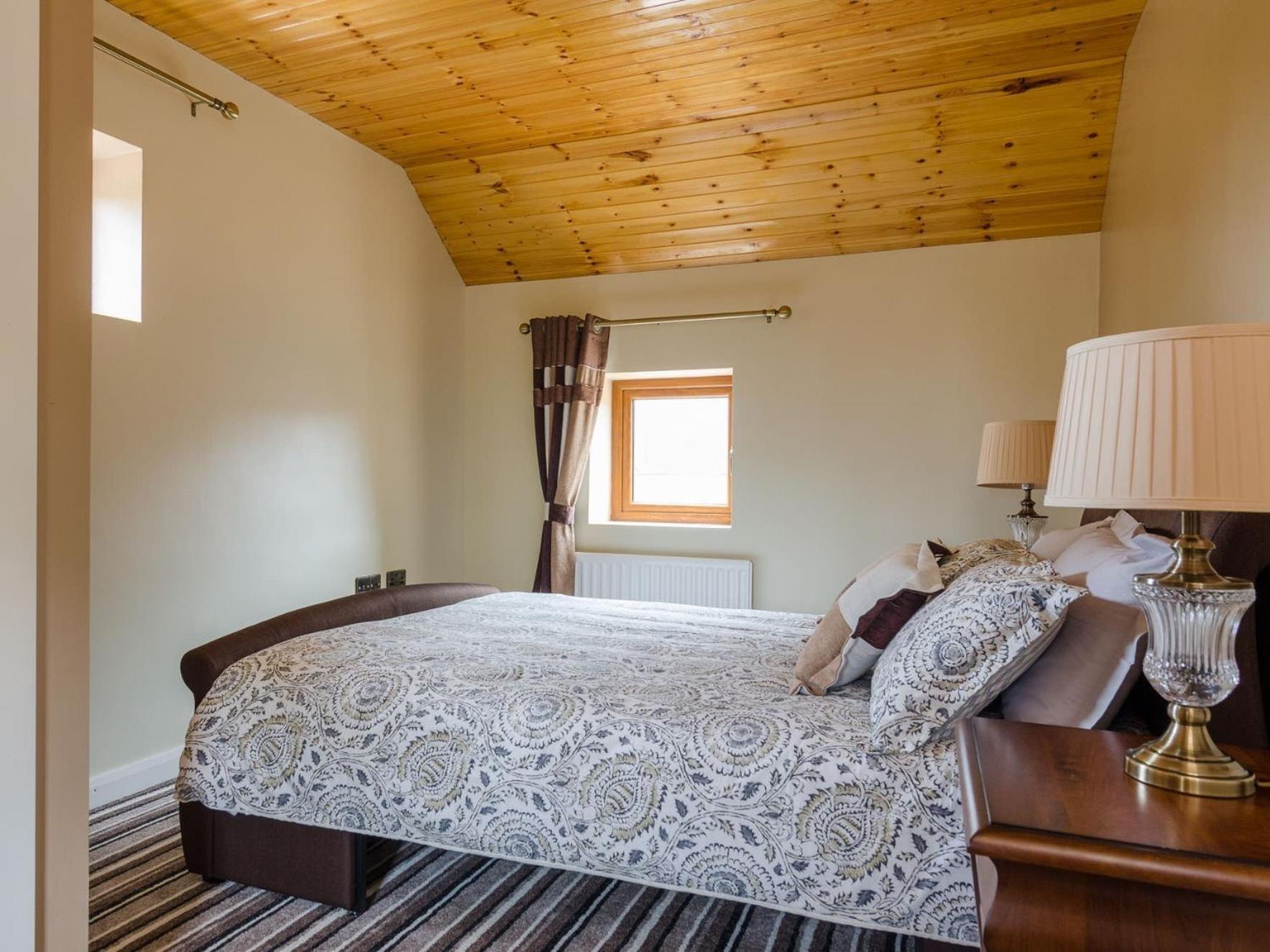 Avoca Lodge
