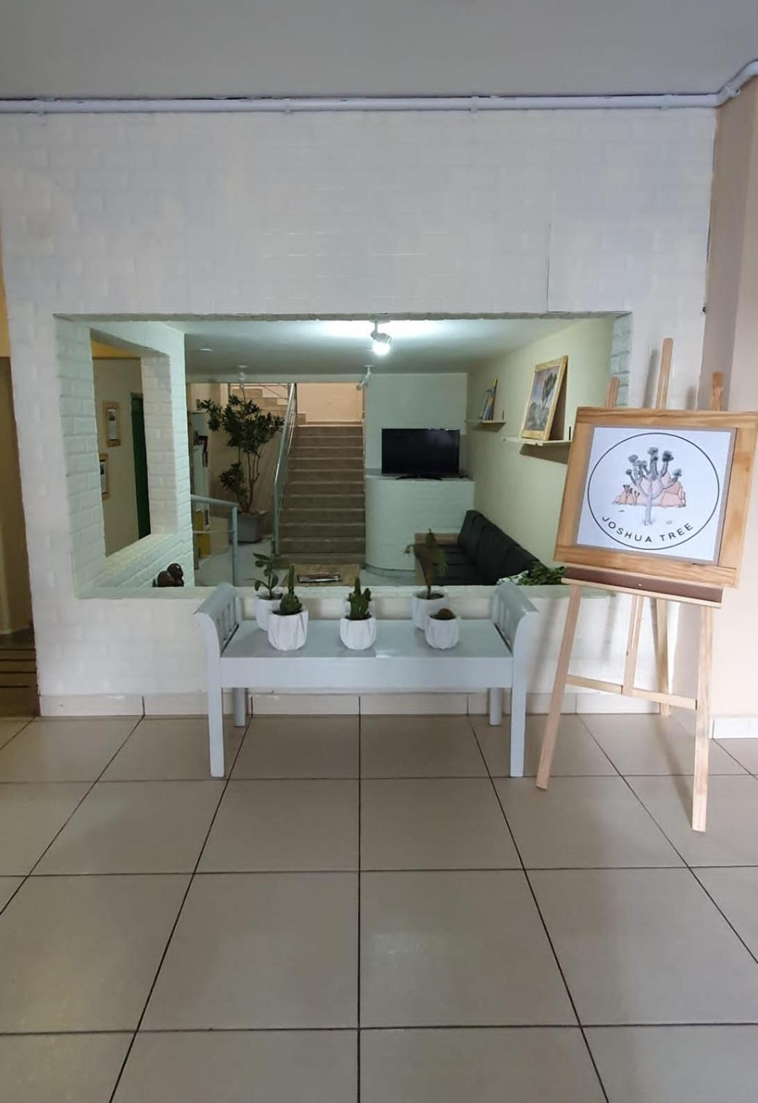 Joshua Tree Hostel - Curitiba