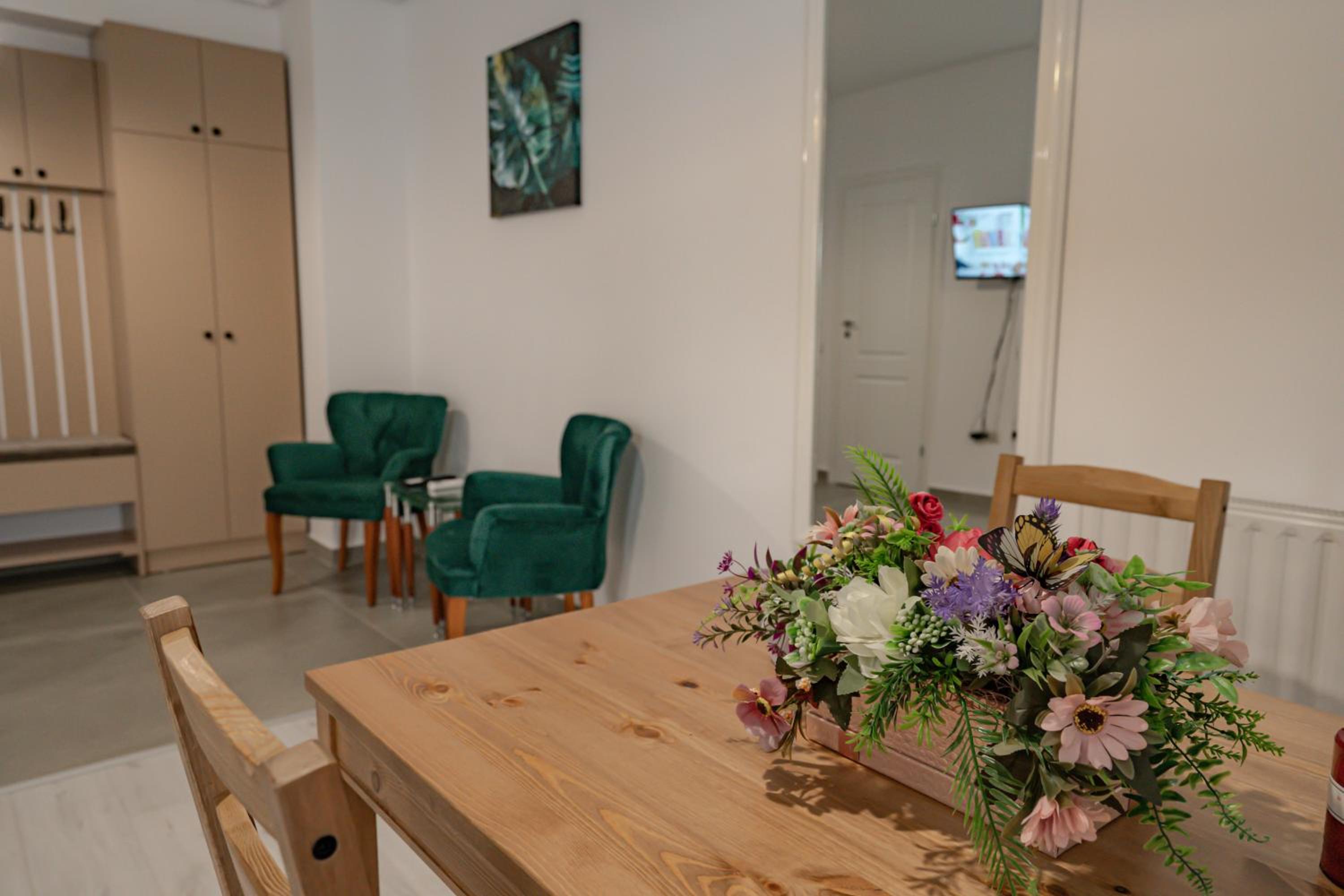 Studio de lux NOU aproape de centrul orasului