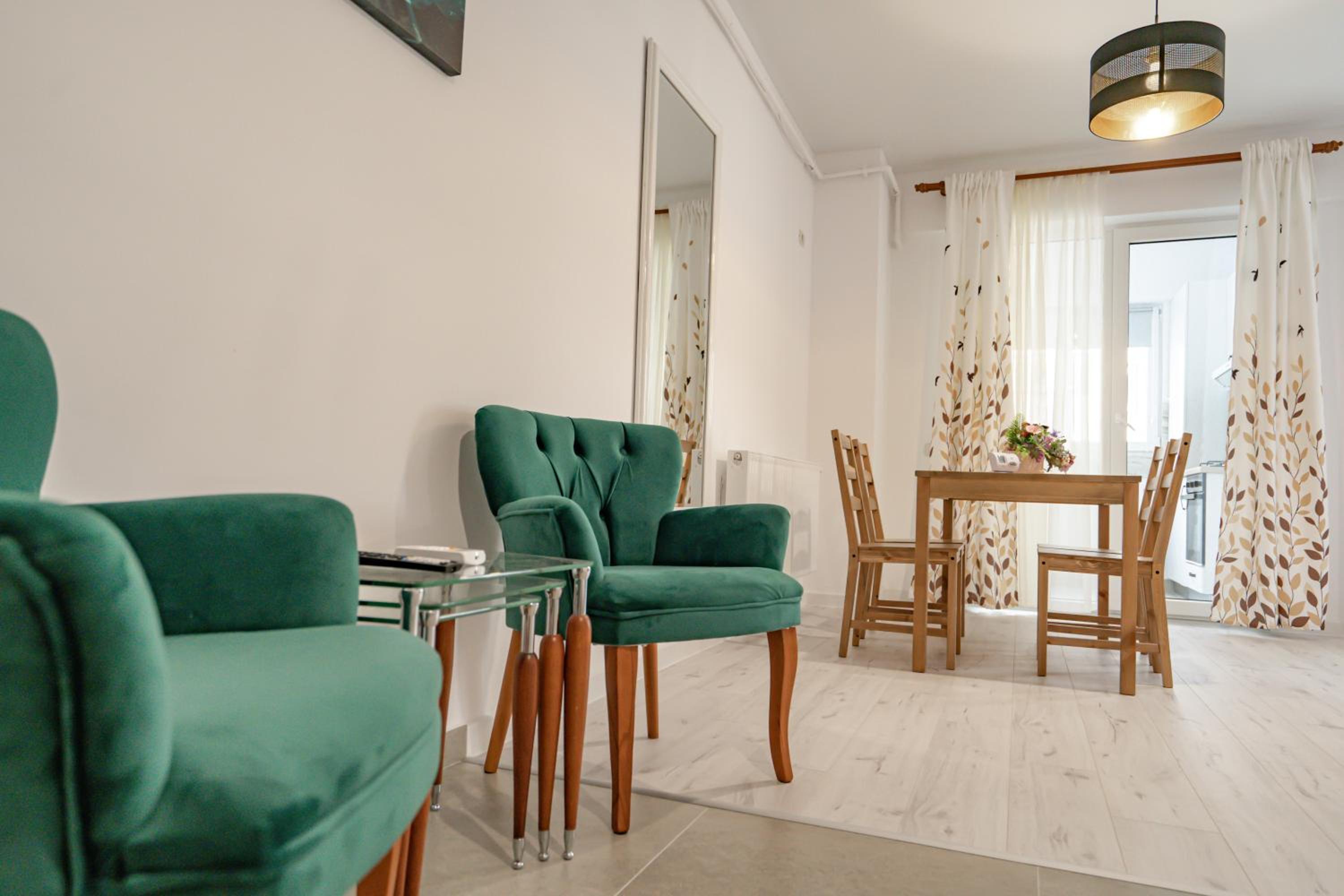 Studio de lux NOU aproape de centrul orasului