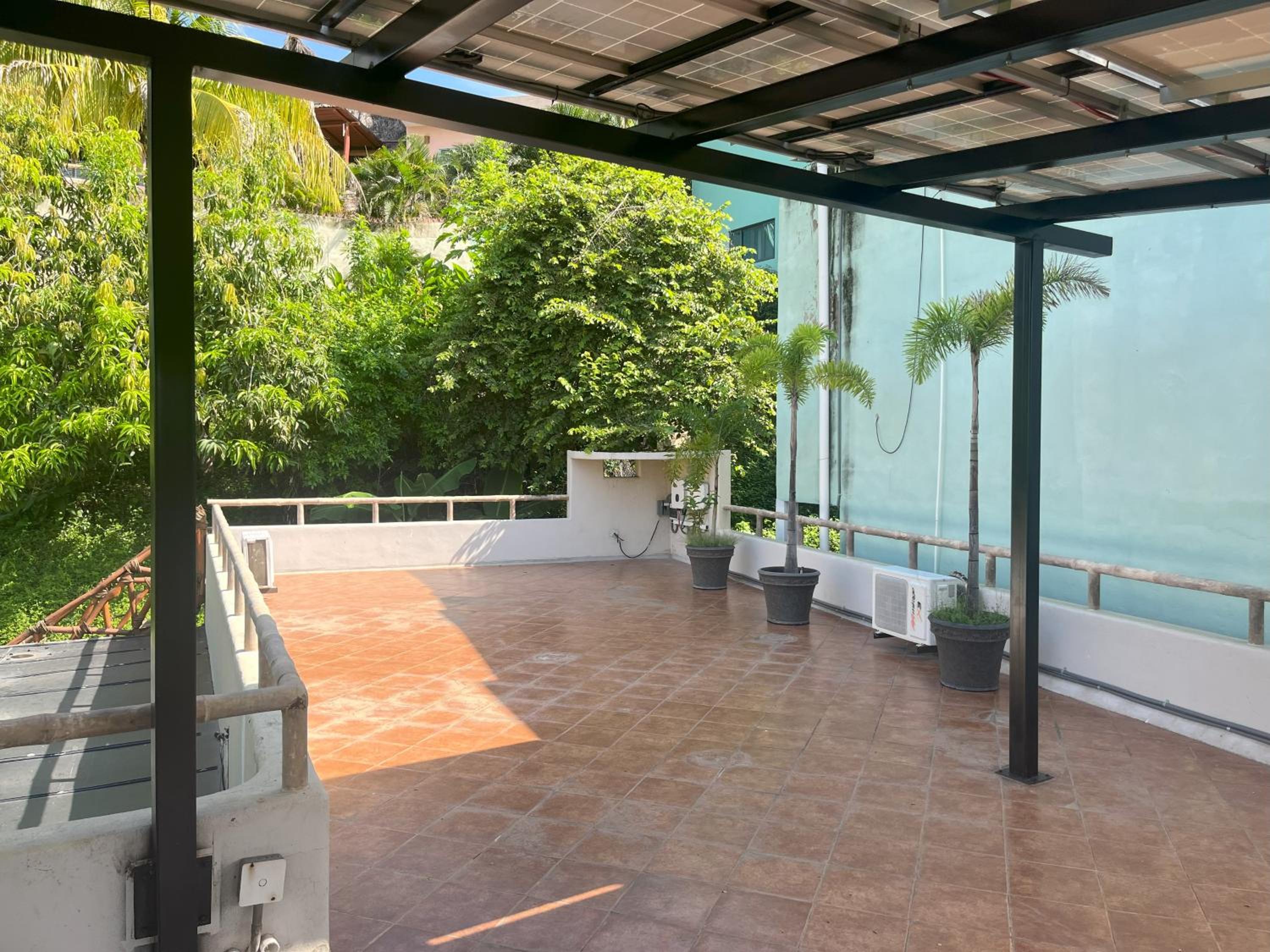 Casa Barefoot Private 2BR Vacation Home