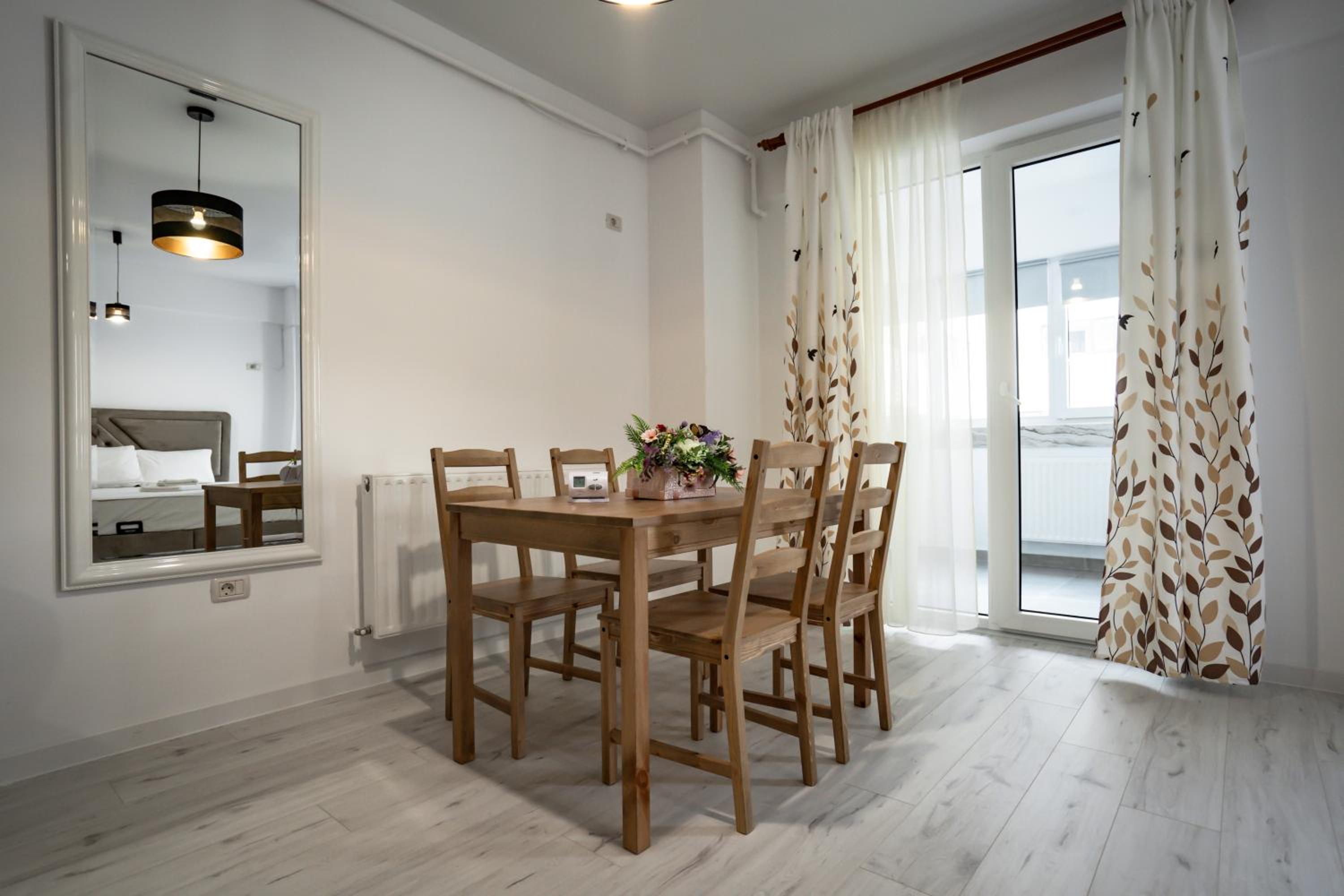 Studio de lux NOU aproape de centrul orasului