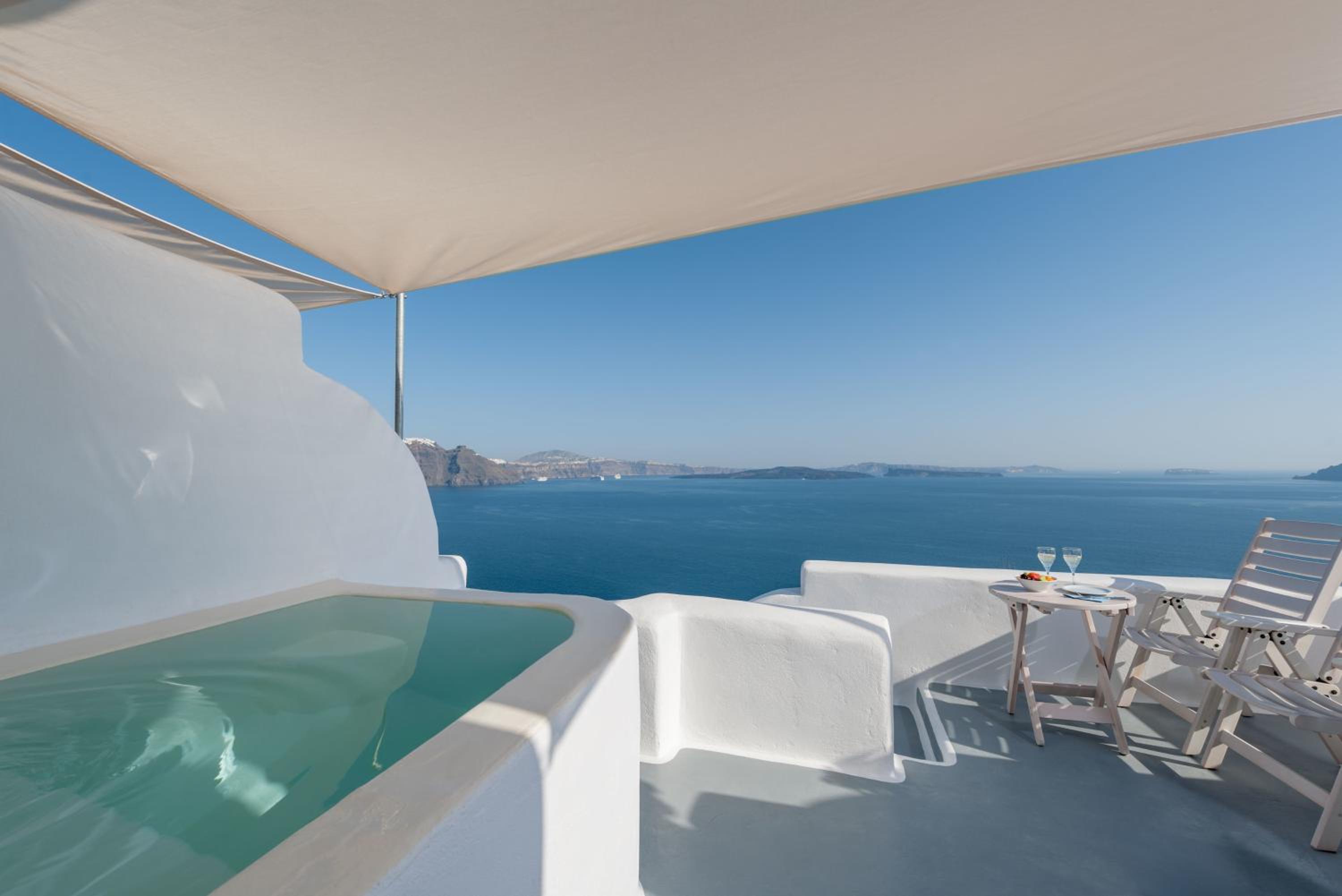 Oia Vacations - Thirea Suites - Property Image 19