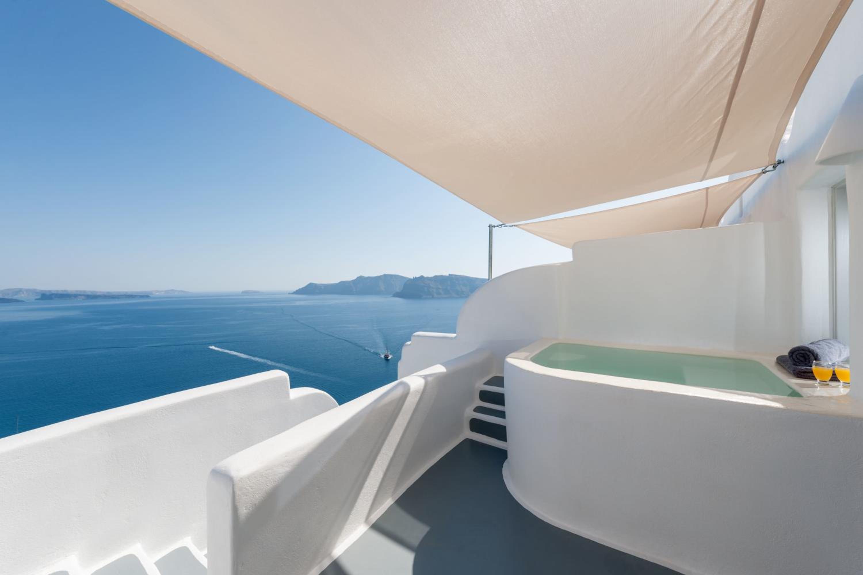 Oia Vacations - Thirea Suites - Property Image 45