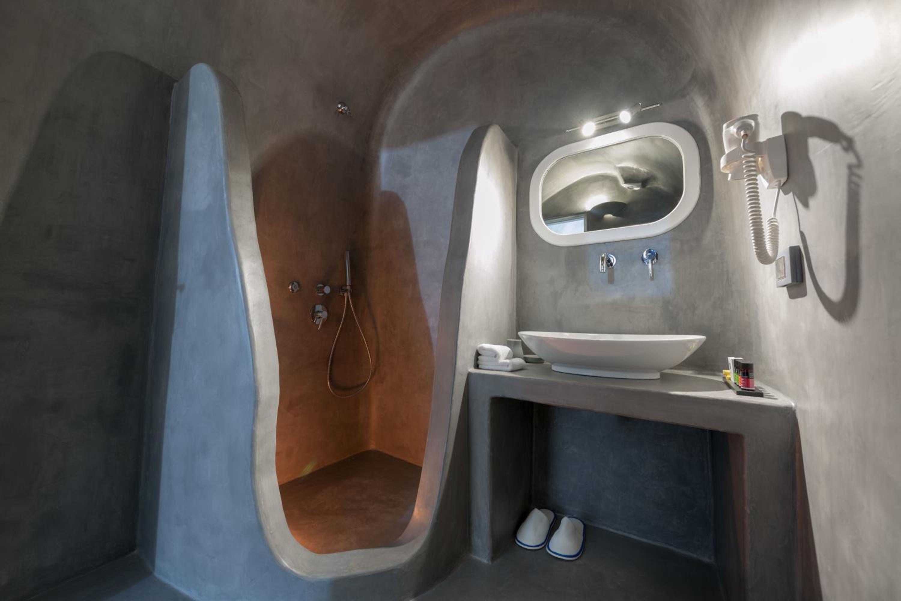 Oia Vacations - Thirea Suites - Property Image 37