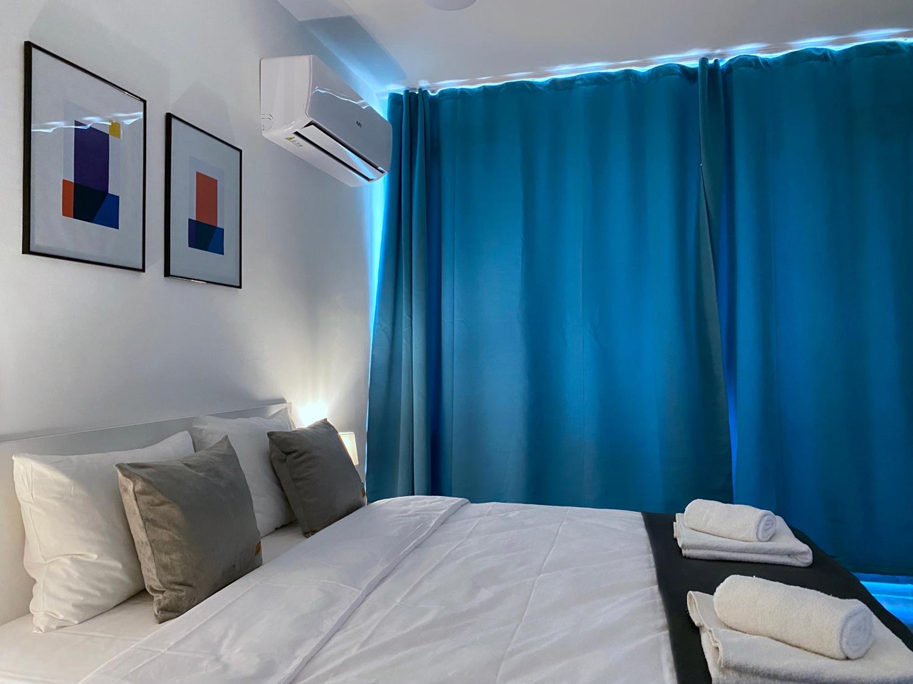 Hello Studios Budget Stays Free Parking & Wifi