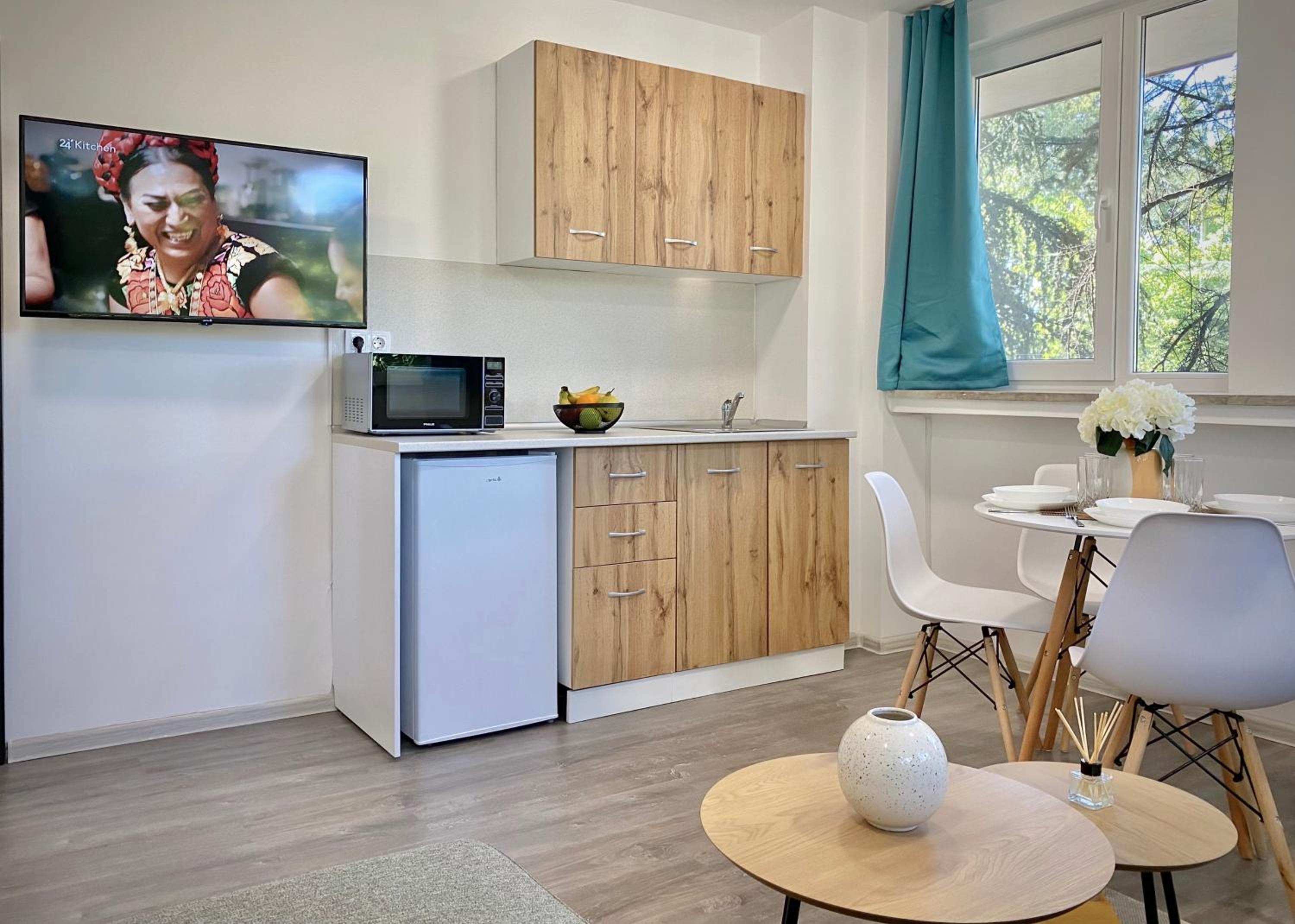 Hello Studios Budget Stays Free Parking & Wifi