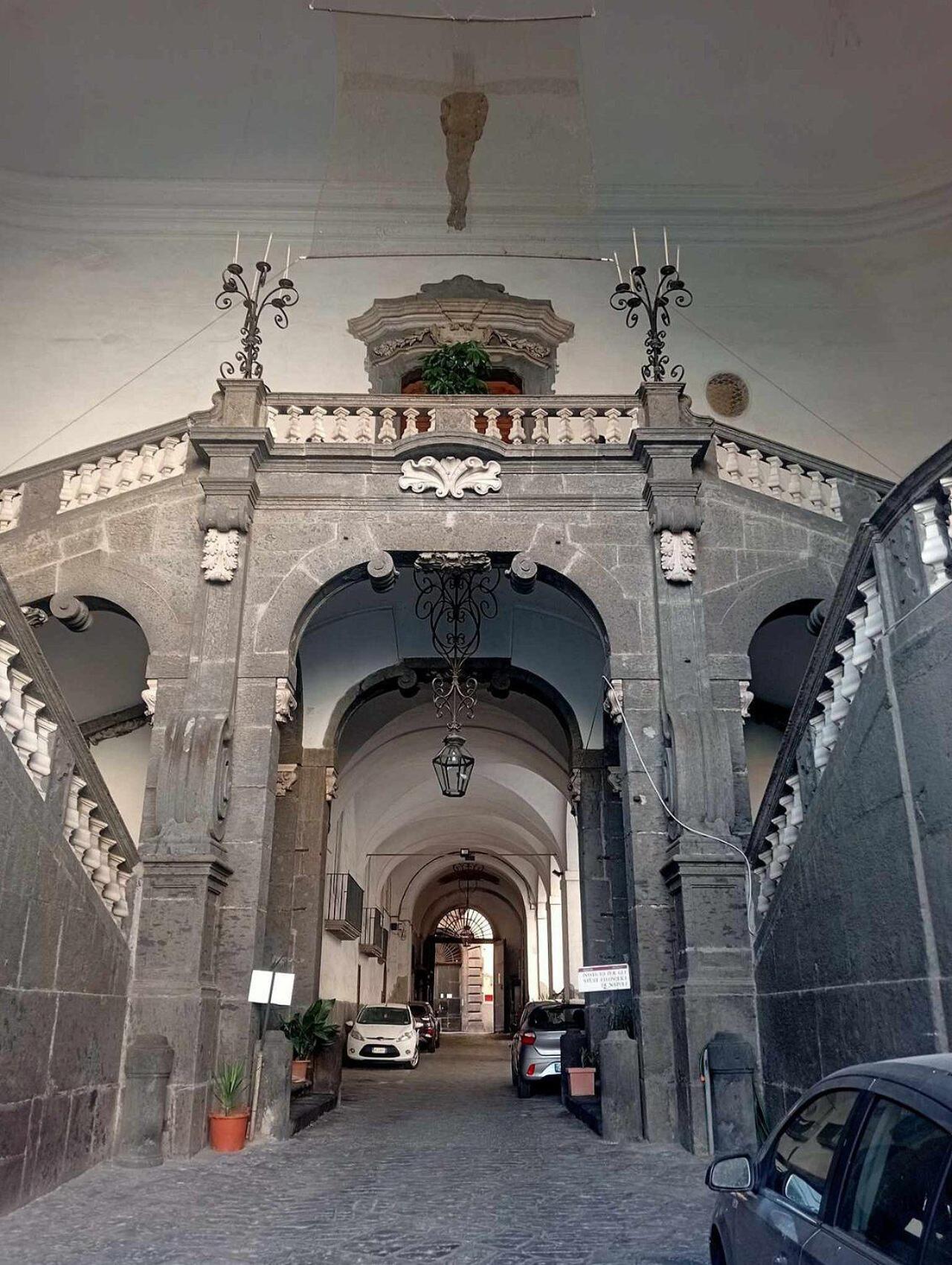 Serra Di Cassano Apartment