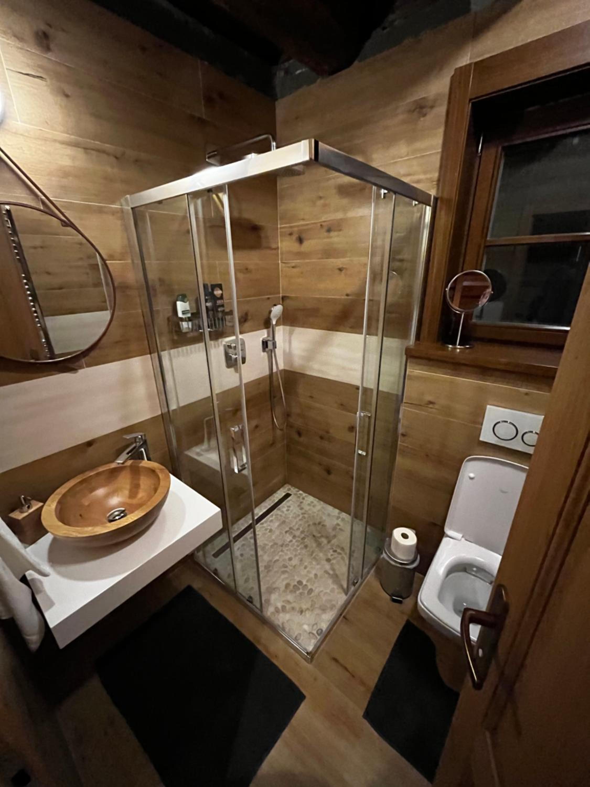 Cabin House Čičmany- Relaxačné zariadenie s ubytovaním