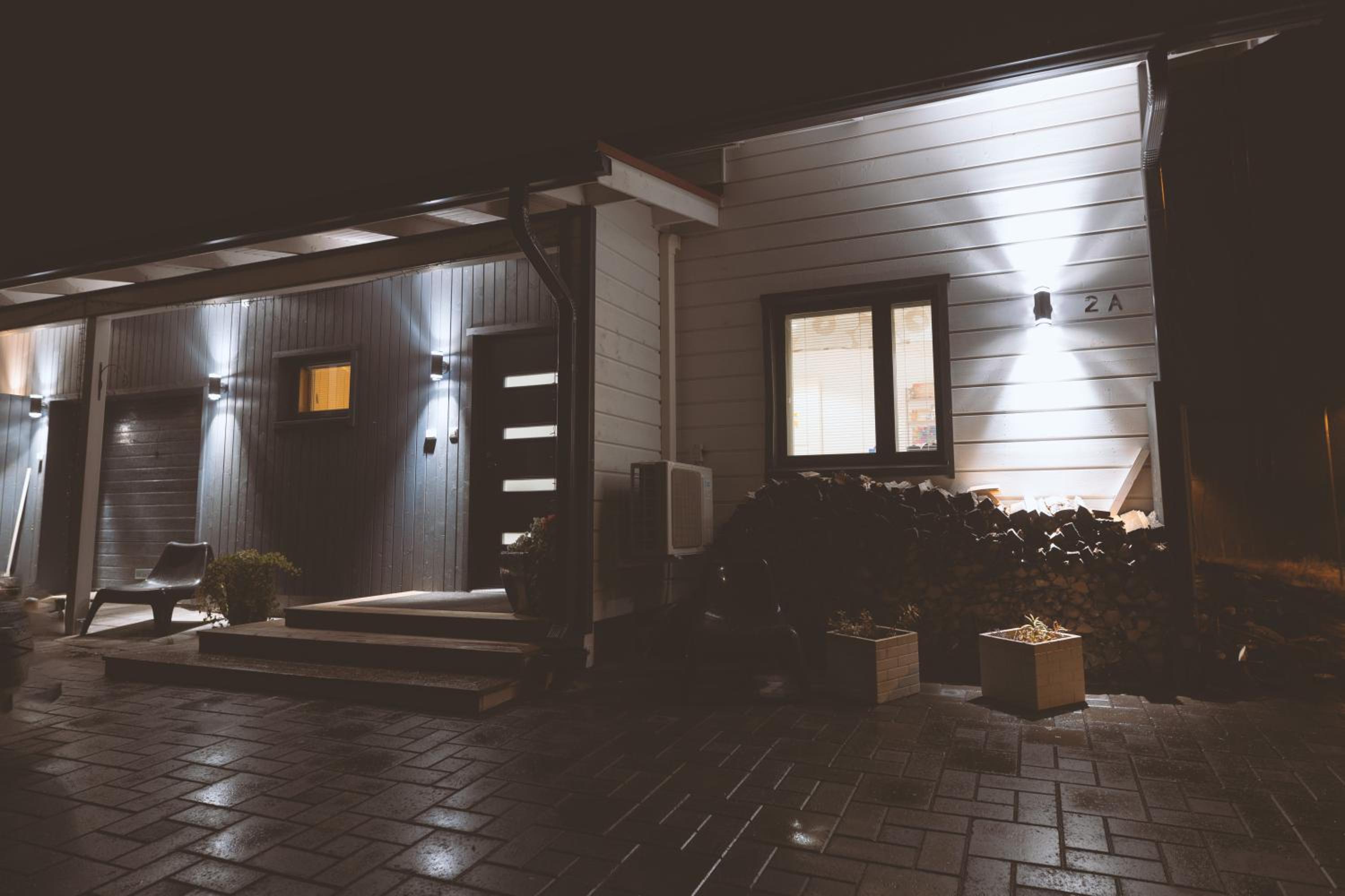 Cozy House with Sauna and Jacuzzi