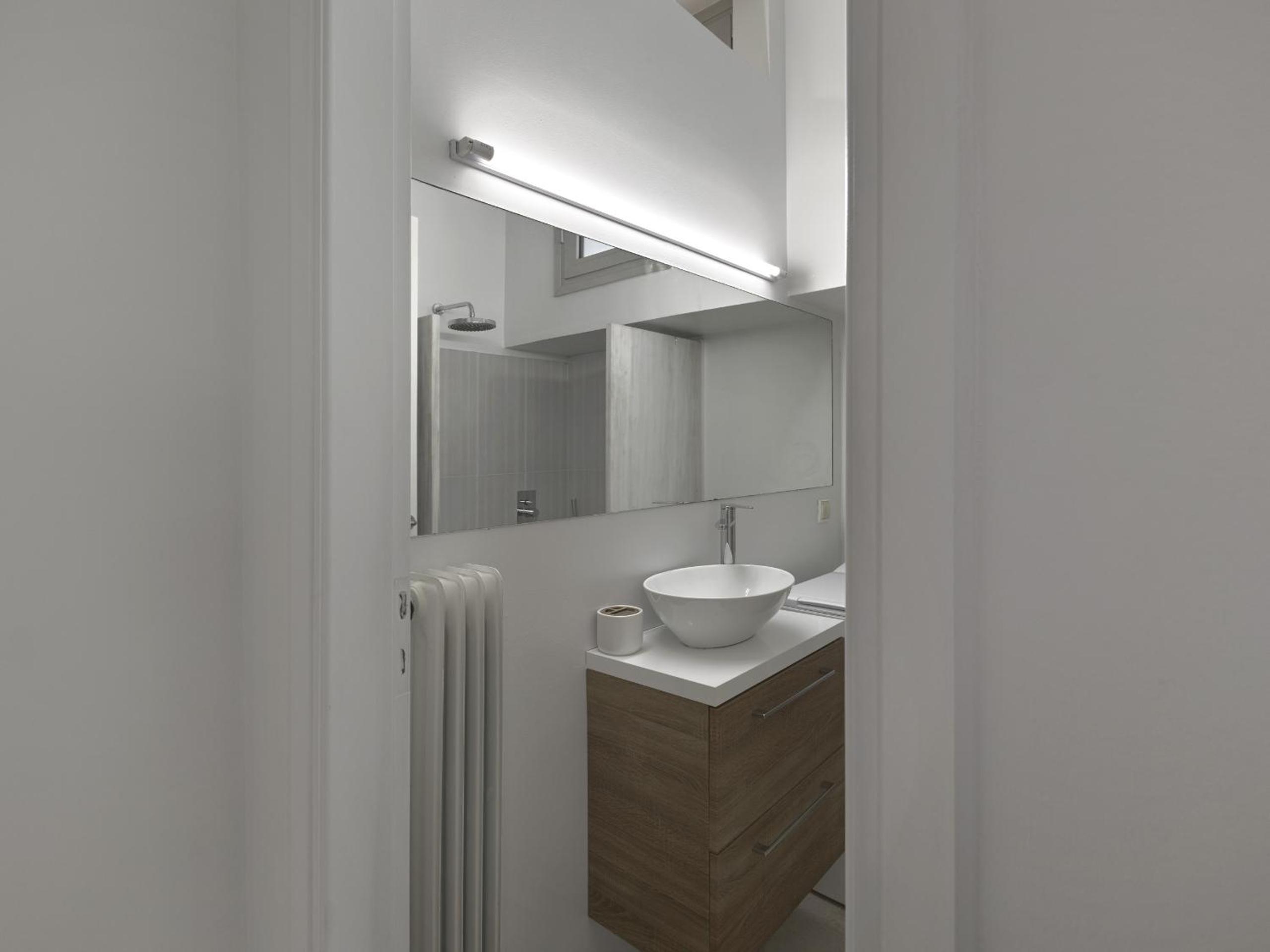 Prime Location in Kolonaki A Luxurious 1BR Haven