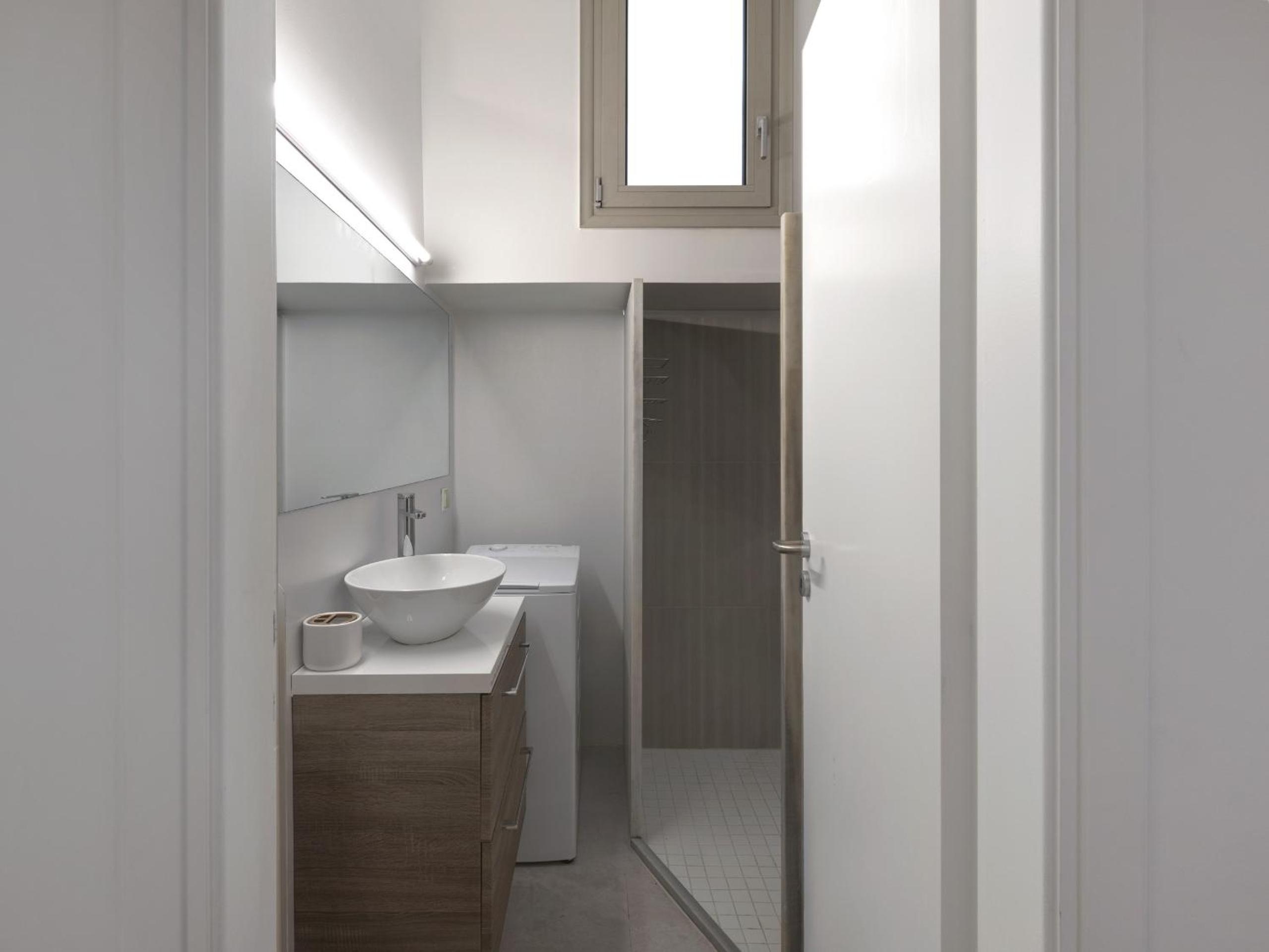 Prime Location in Kolonaki A Luxurious 1BR Haven