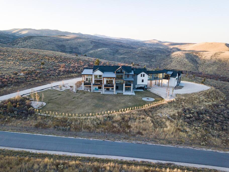 Skybridge Bear Lake Sleeps 61-75 with condo add-on view 3