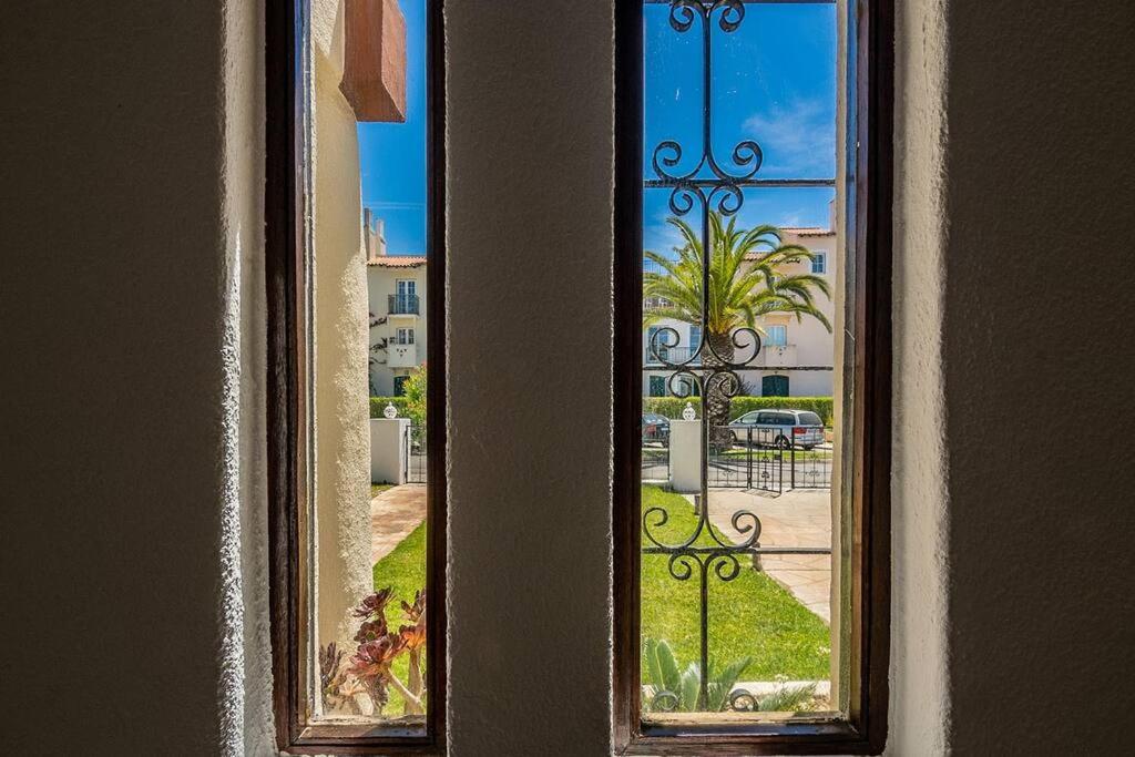 Sunny Vilamoura Golf Villa with Private Pool view 3