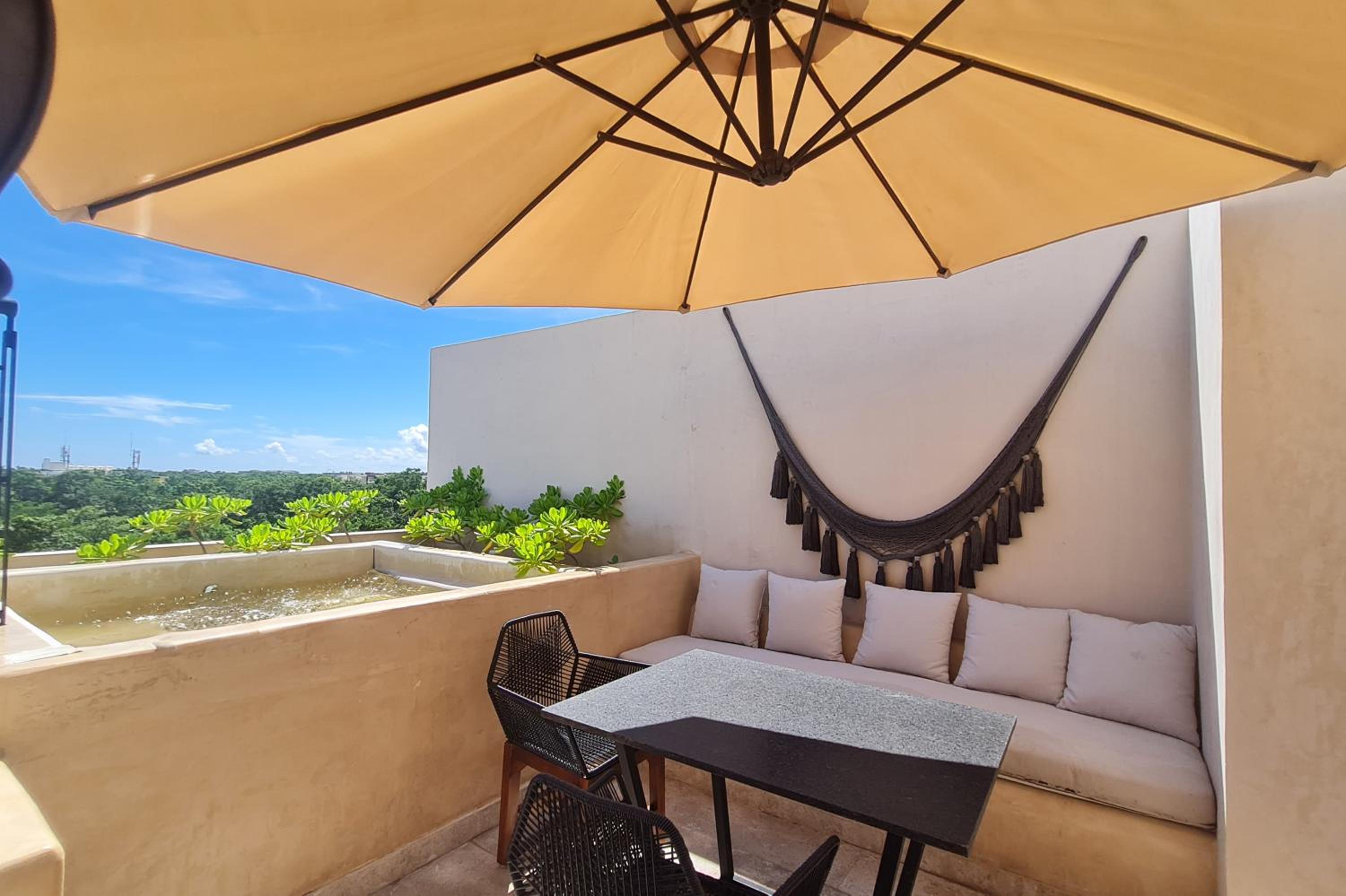 Luxury & Modern Apartments in Tulum Top Amenities By Yeah view 3